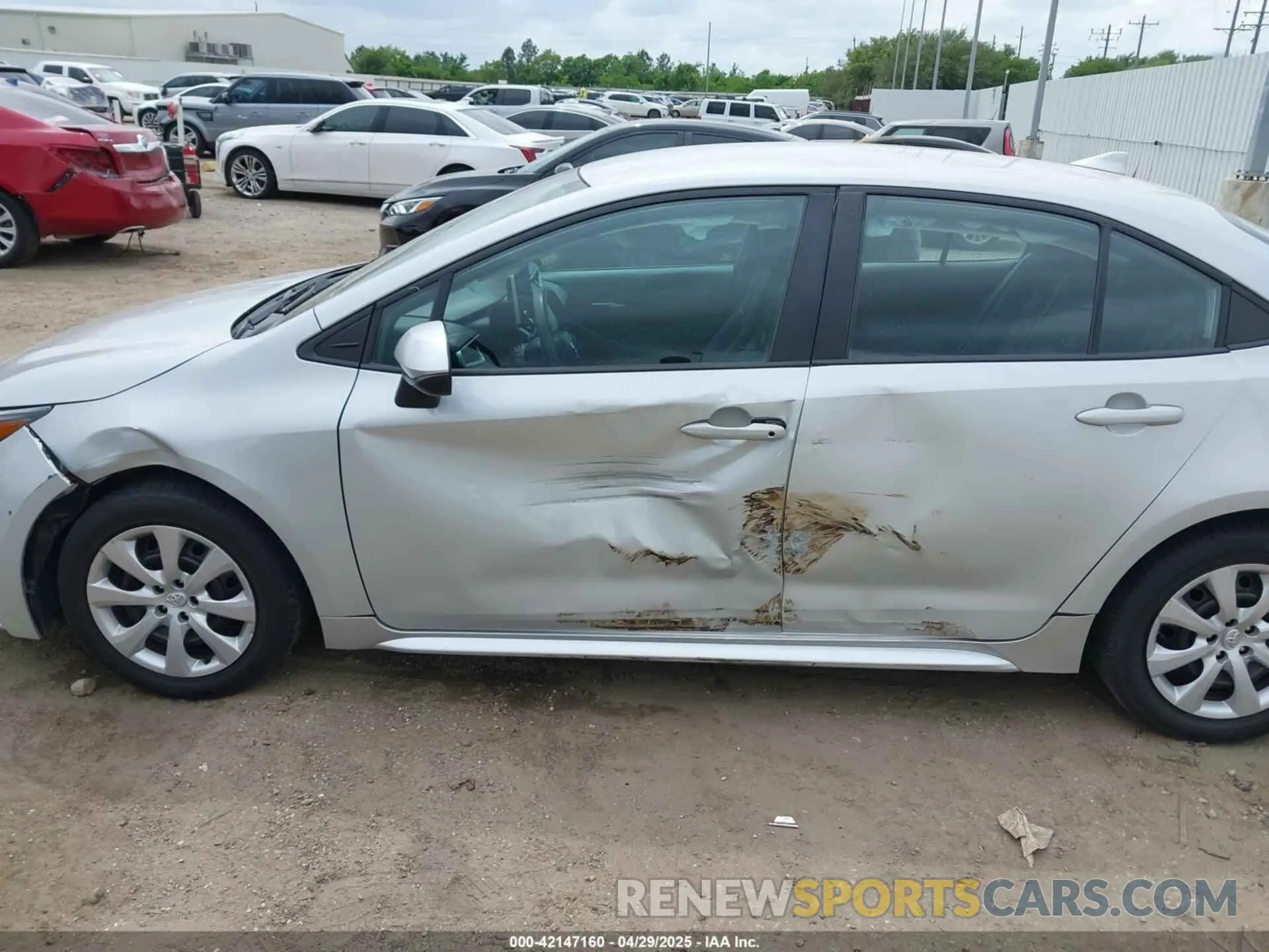 6 fotografías del automóvil dañado 5YFEPMAE8MP193187 TOYOTA COROLLA 2021