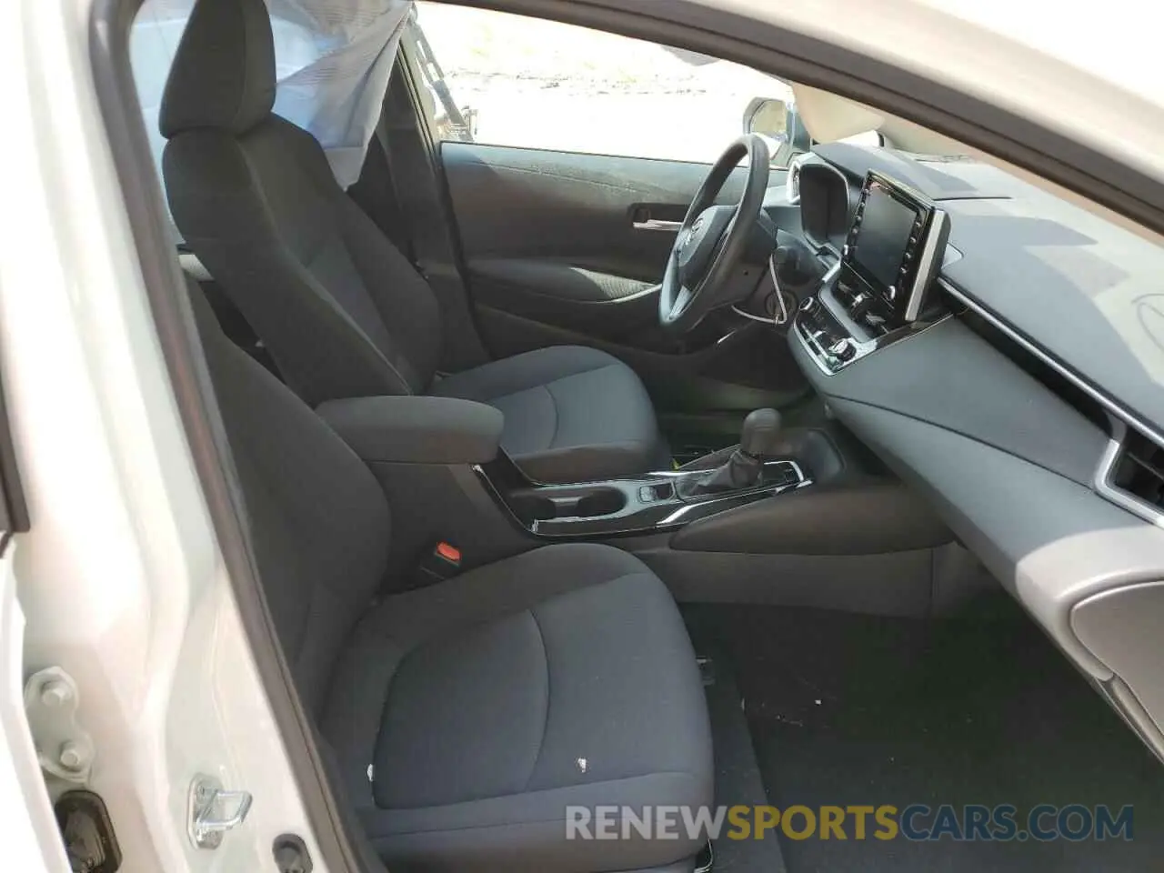 5 fotografías del automóvil dañado 5YFEPMAE8MP198423 TOYOTA COROLLA 2021