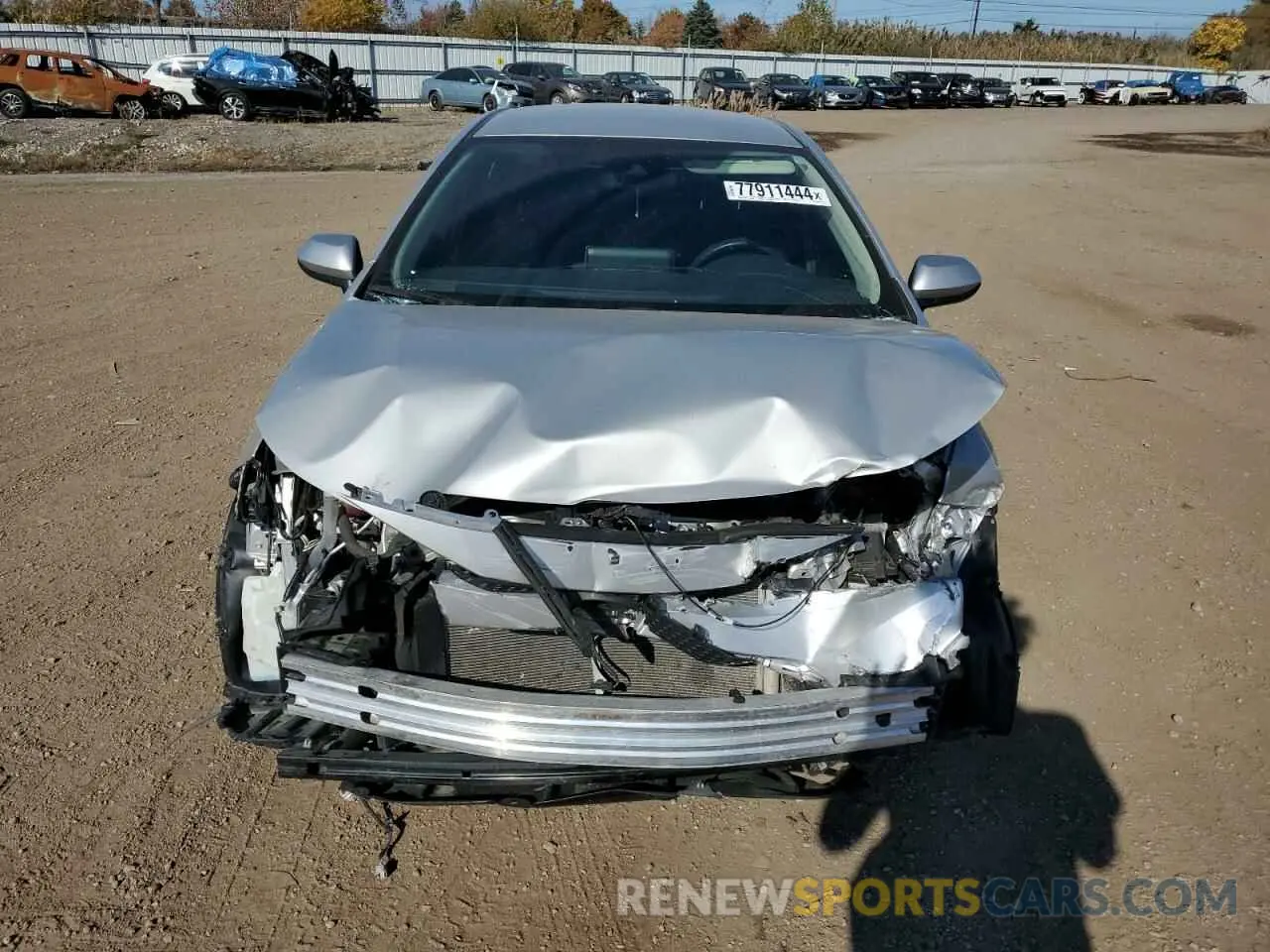 5 fotografías del automóvil dañado 5YFEPMAE8MP201286 TOYOTA COROLLA 2021