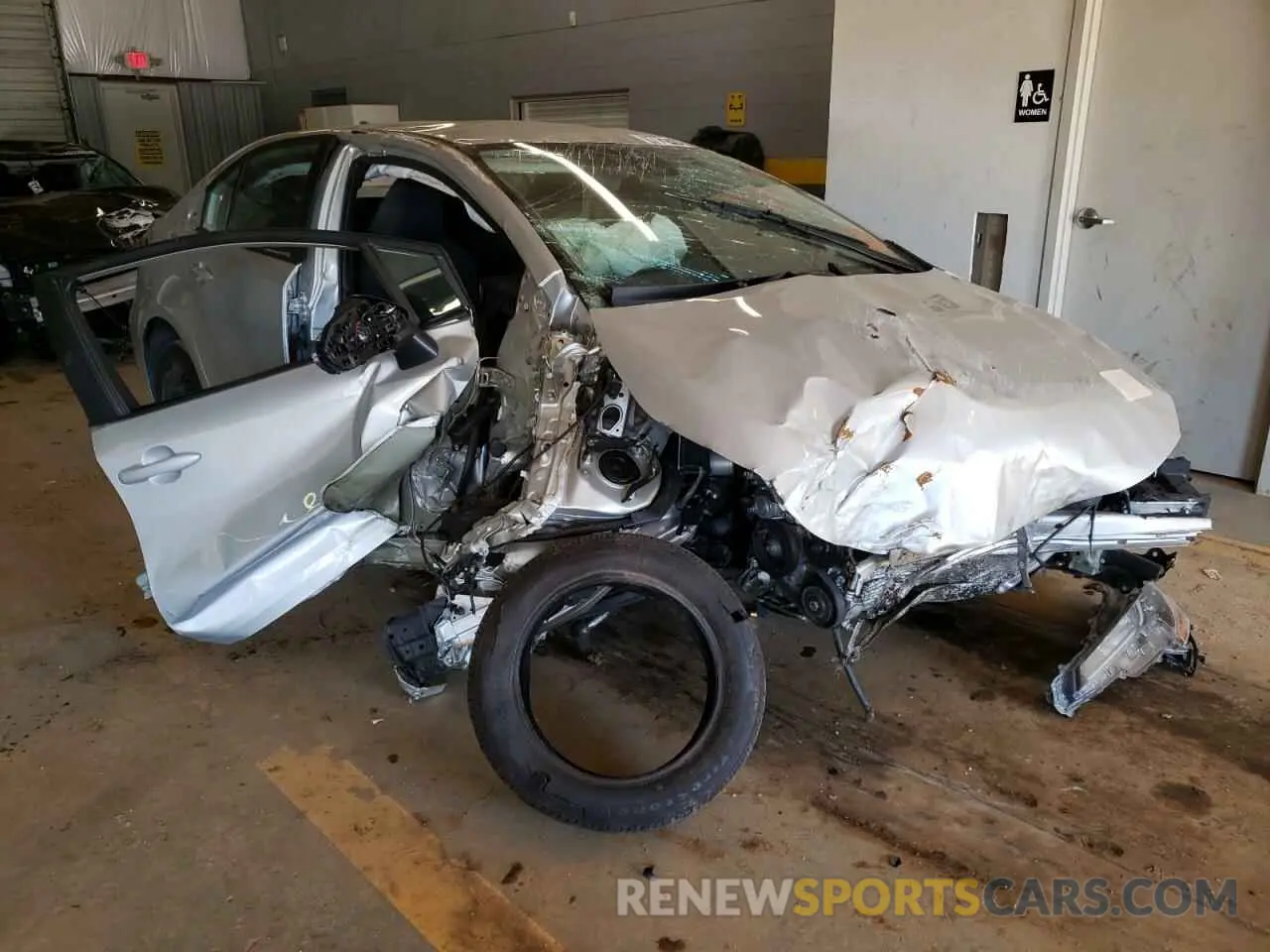 9 fotografías del automóvil dañado 5YFEPMAE8MP211932 TOYOTA COROLLA 2021