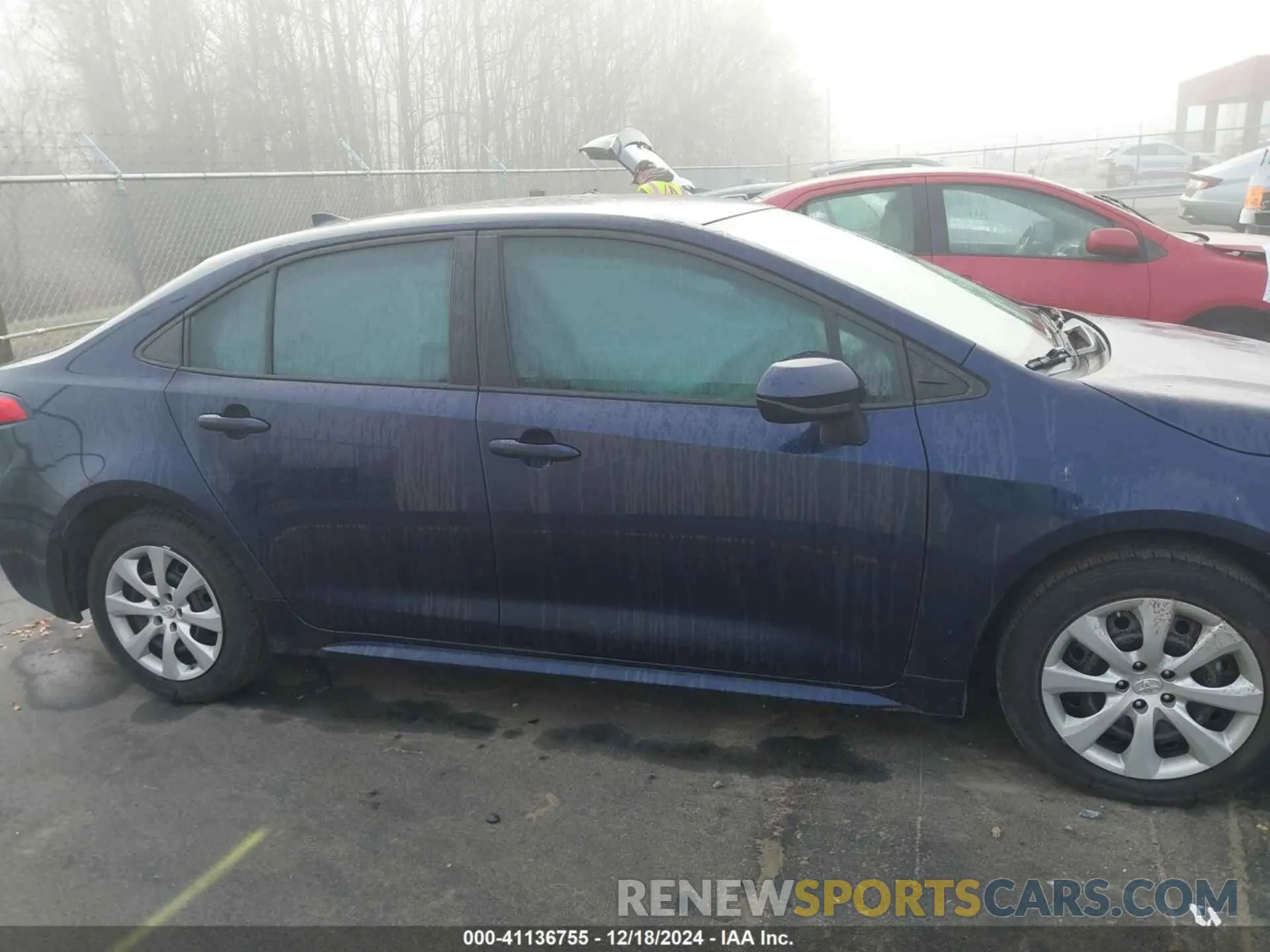 13 fotografías del automóvil dañado 5YFEPMAE8MP213194 TOYOTA COROLLA 2021