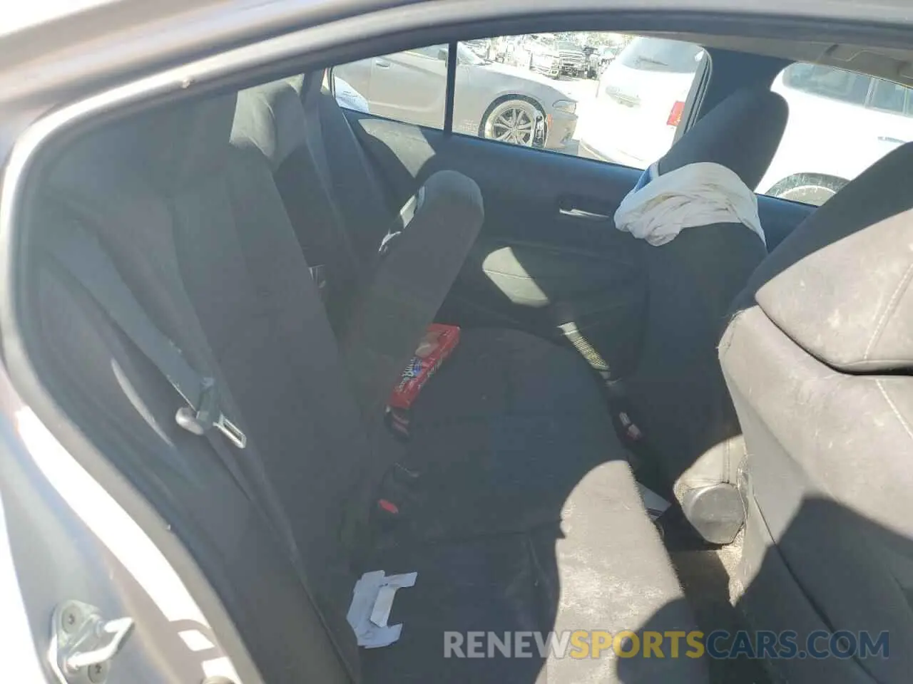 10 fotografías del automóvil dañado 5YFEPMAE8MP218444 TOYOTA COROLLA 2021