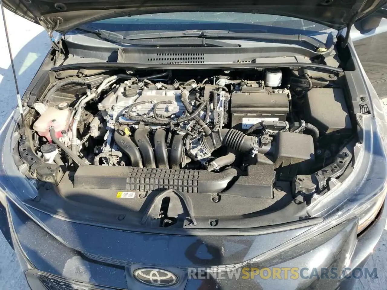 11 fotografías del automóvil dañado 5YFEPMAE8MP221831 TOYOTA COROLLA 2021