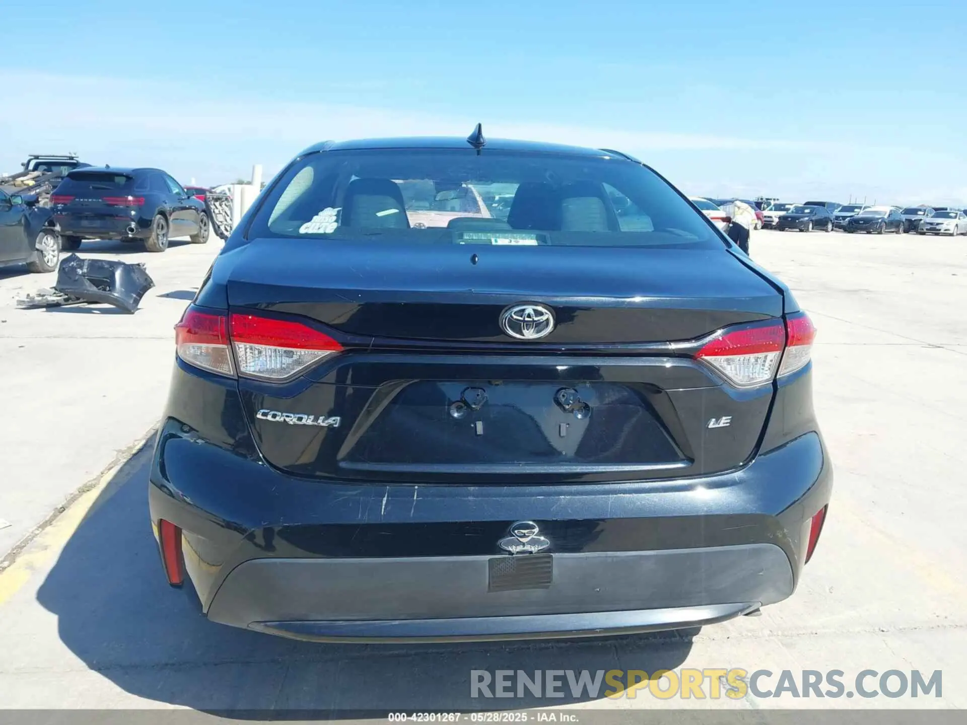 16 fotografías del automóvil dañado 5YFEPMAE8MP223191 TOYOTA COROLLA 2021