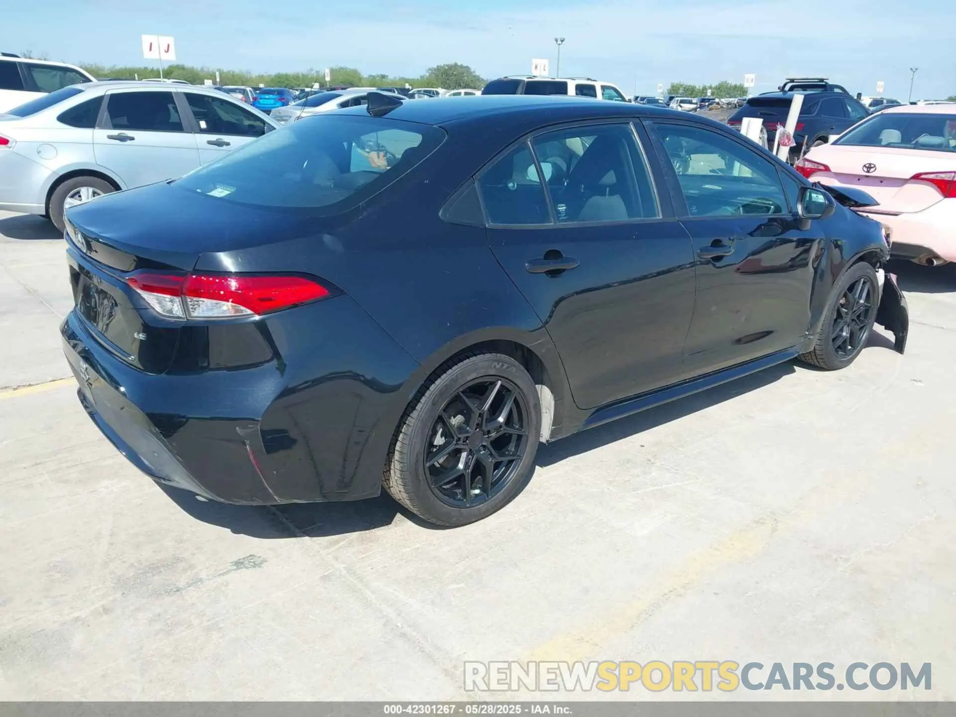 4 fotografías del automóvil dañado 5YFEPMAE8MP223191 TOYOTA COROLLA 2021