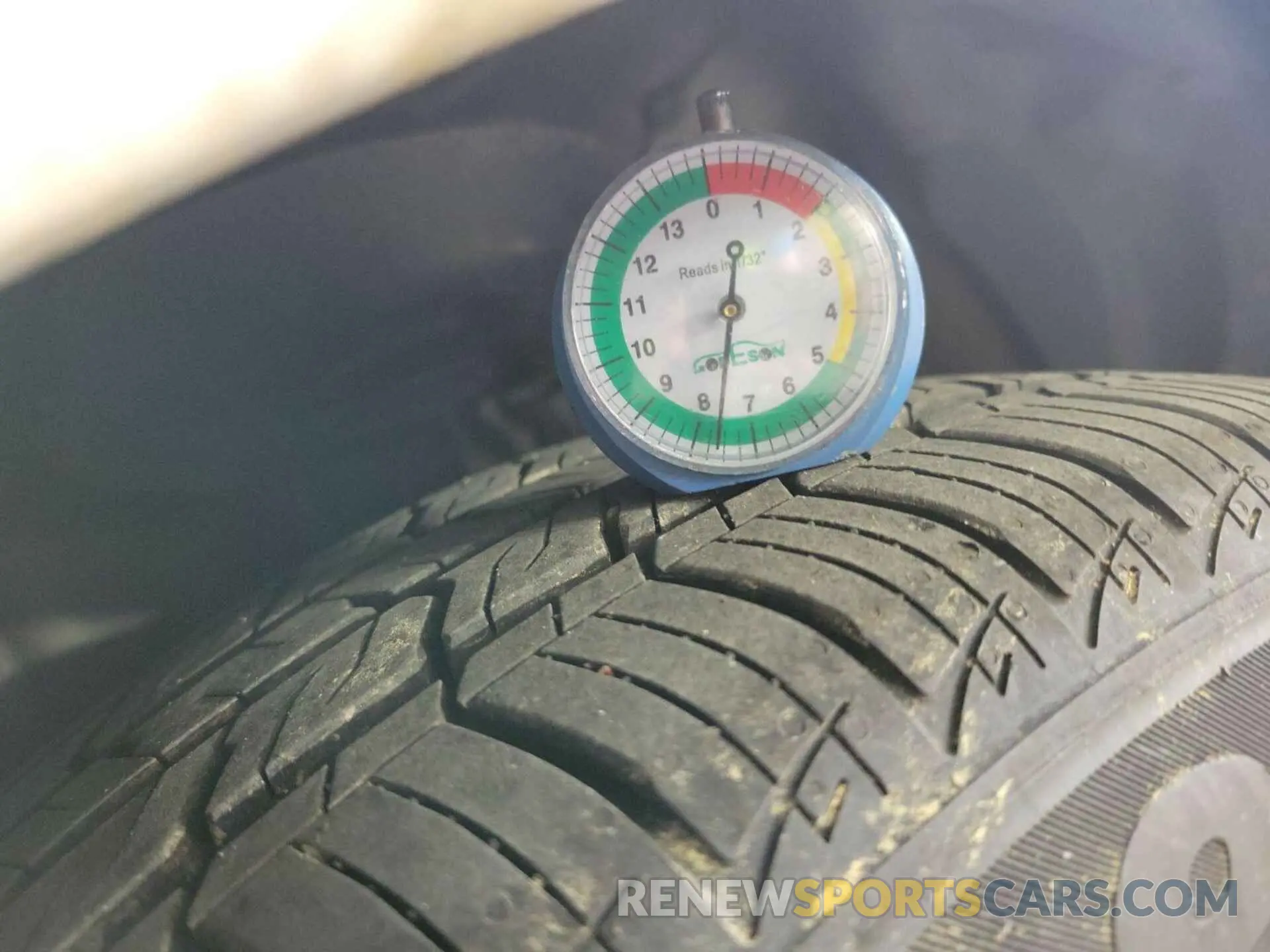 20 fotografías del automóvil dañado 5YFEPMAE8MP230819 TOYOTA COROLLA 2021