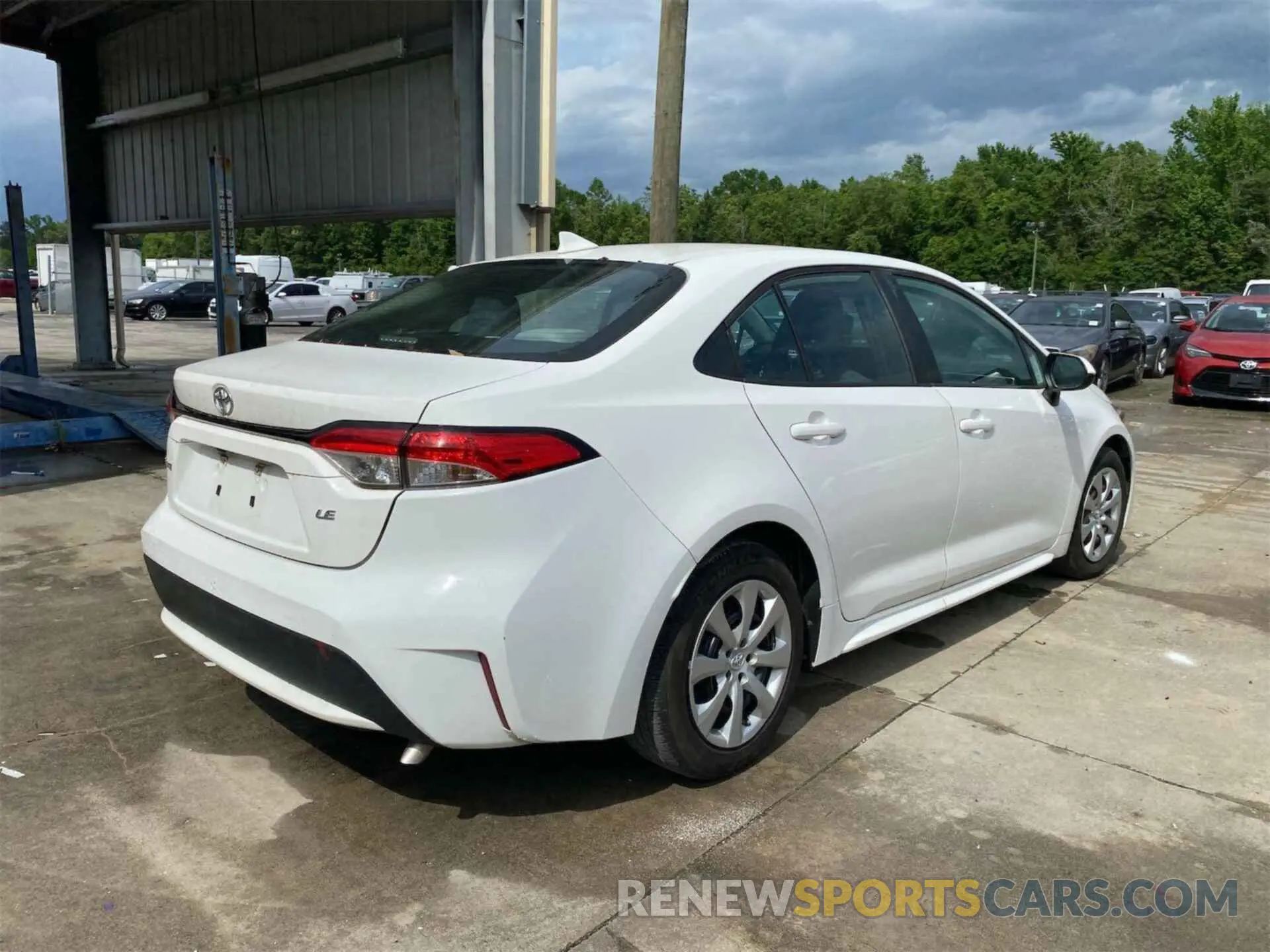 7 fotografías del automóvil dañado 5YFEPMAE8MP230819 TOYOTA COROLLA 2021