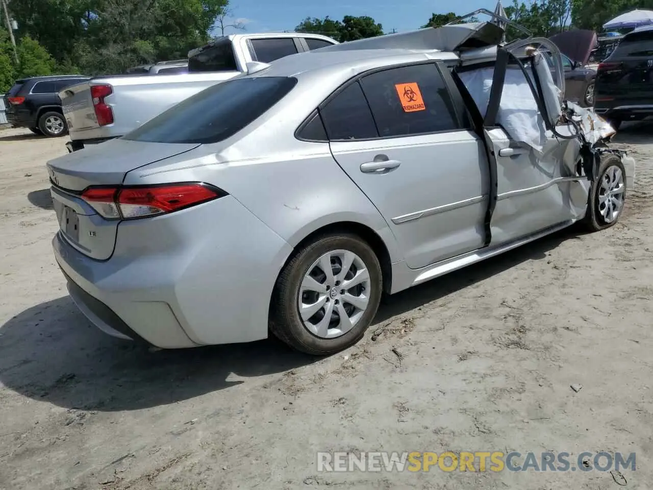 3 fotografías del automóvil dañado 5YFEPMAE8MP231128 TOYOTA COROLLA 2021