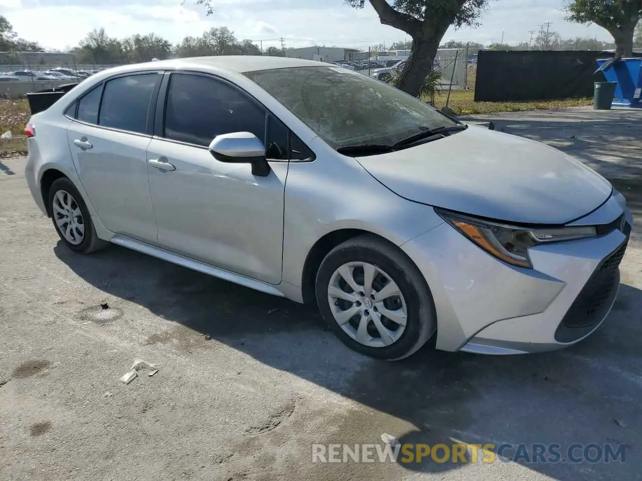 4 fotografías del automóvil dañado 5YFEPMAE8MP231565 TOYOTA COROLLA 2021