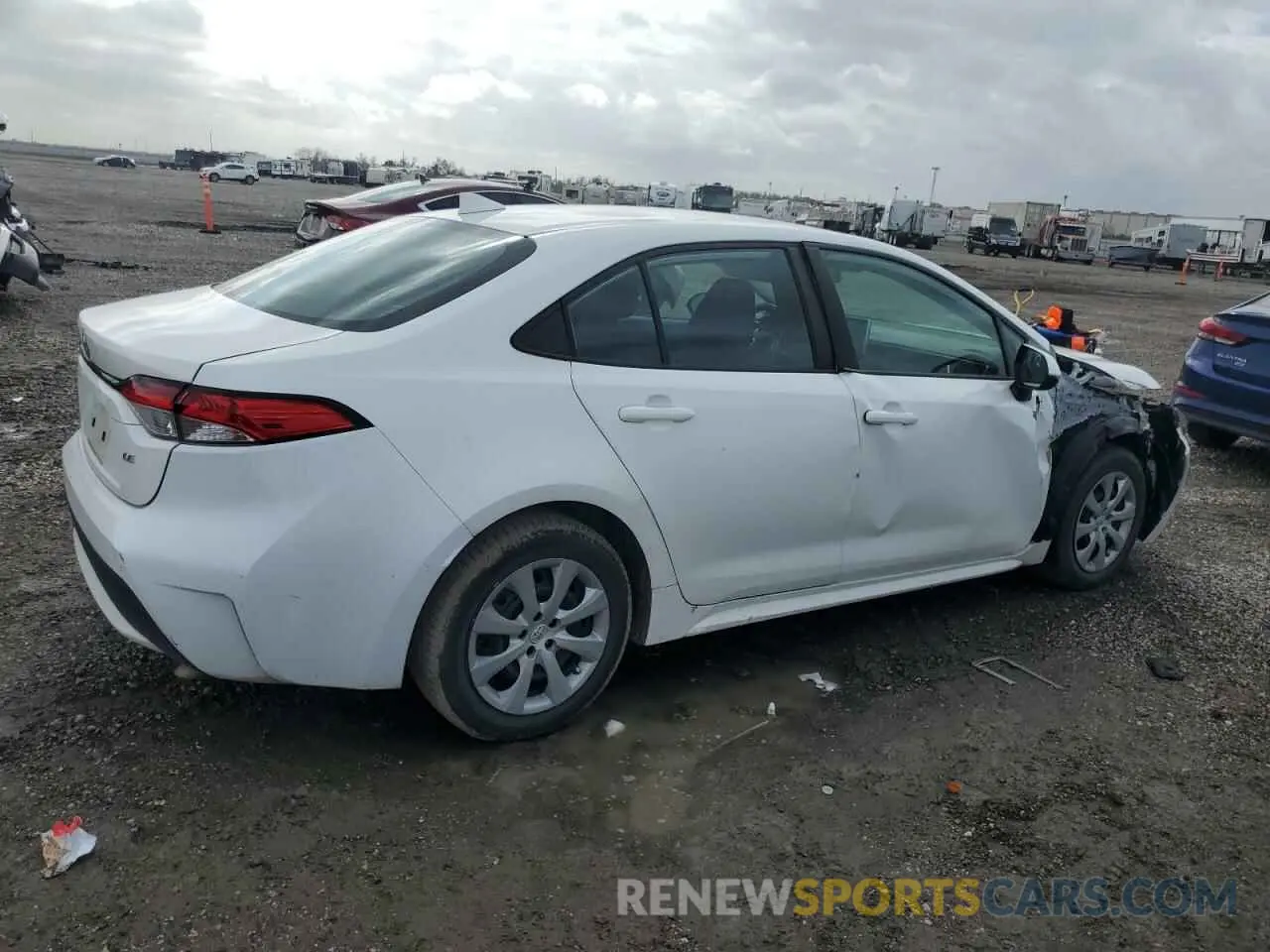 3 fotografías del automóvil dañado 5YFEPMAE8MP235700 TOYOTA COROLLA 2021