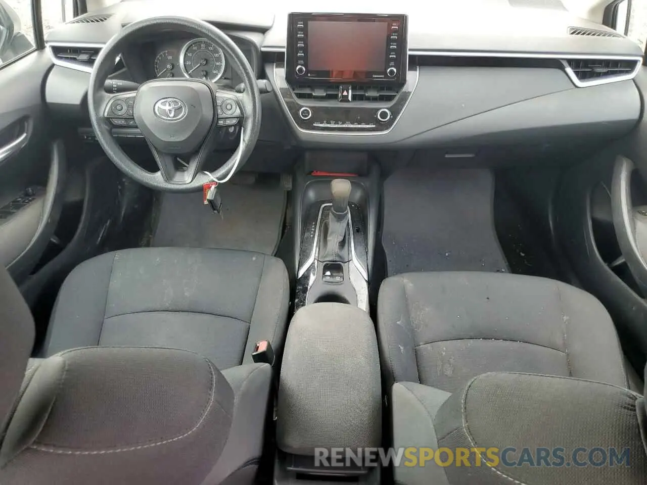 8 fotografías del automóvil dañado 5YFEPMAE8MP235700 TOYOTA COROLLA 2021