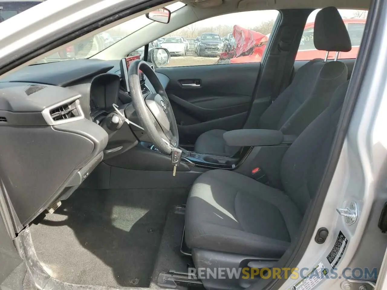 7 fotografías del automóvil dañado 5YFEPMAE8MP240895 TOYOTA COROLLA 2021