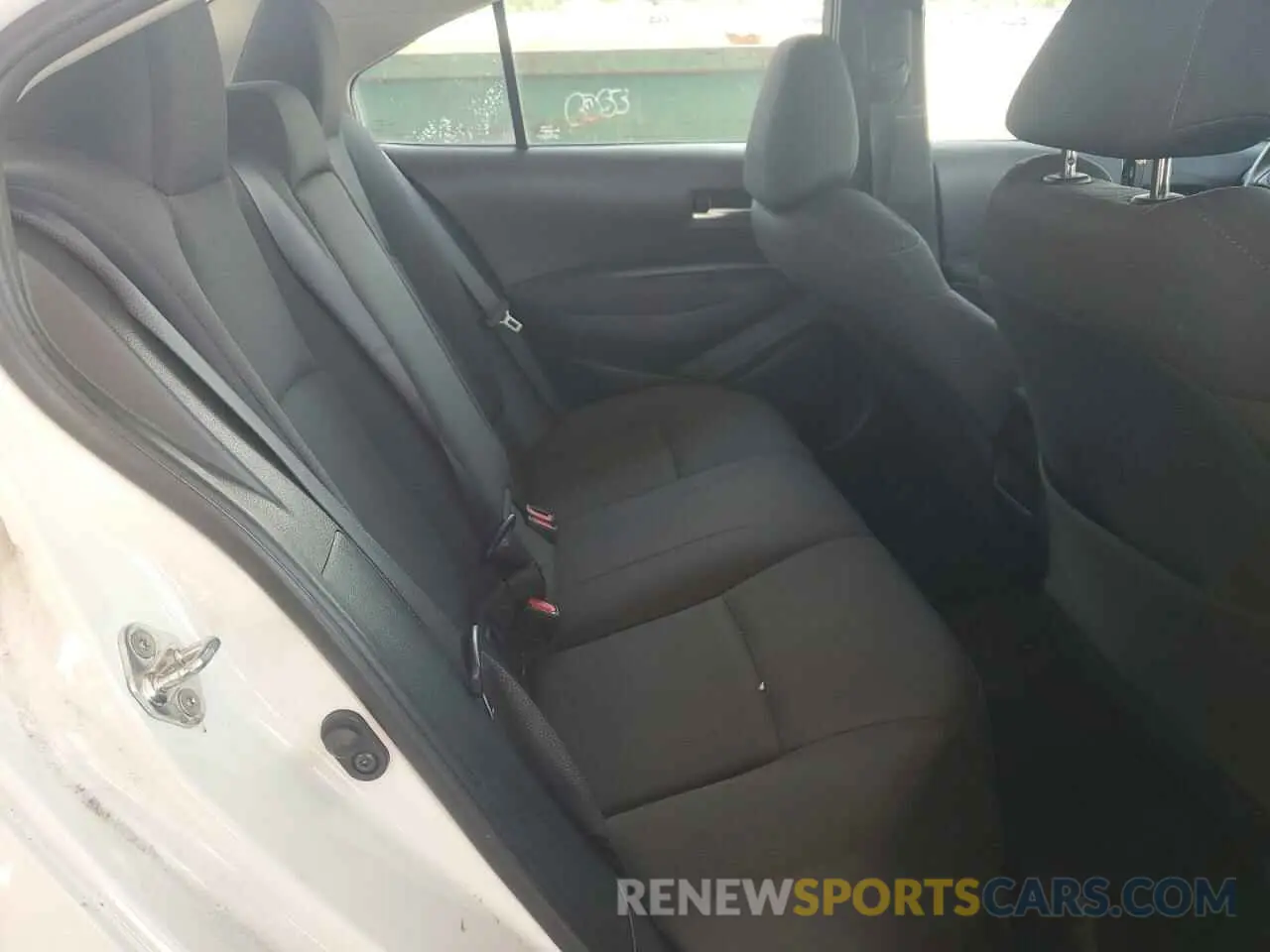 10 fotografías del automóvil dañado 5YFEPMAE8MP243327 TOYOTA COROLLA 2021