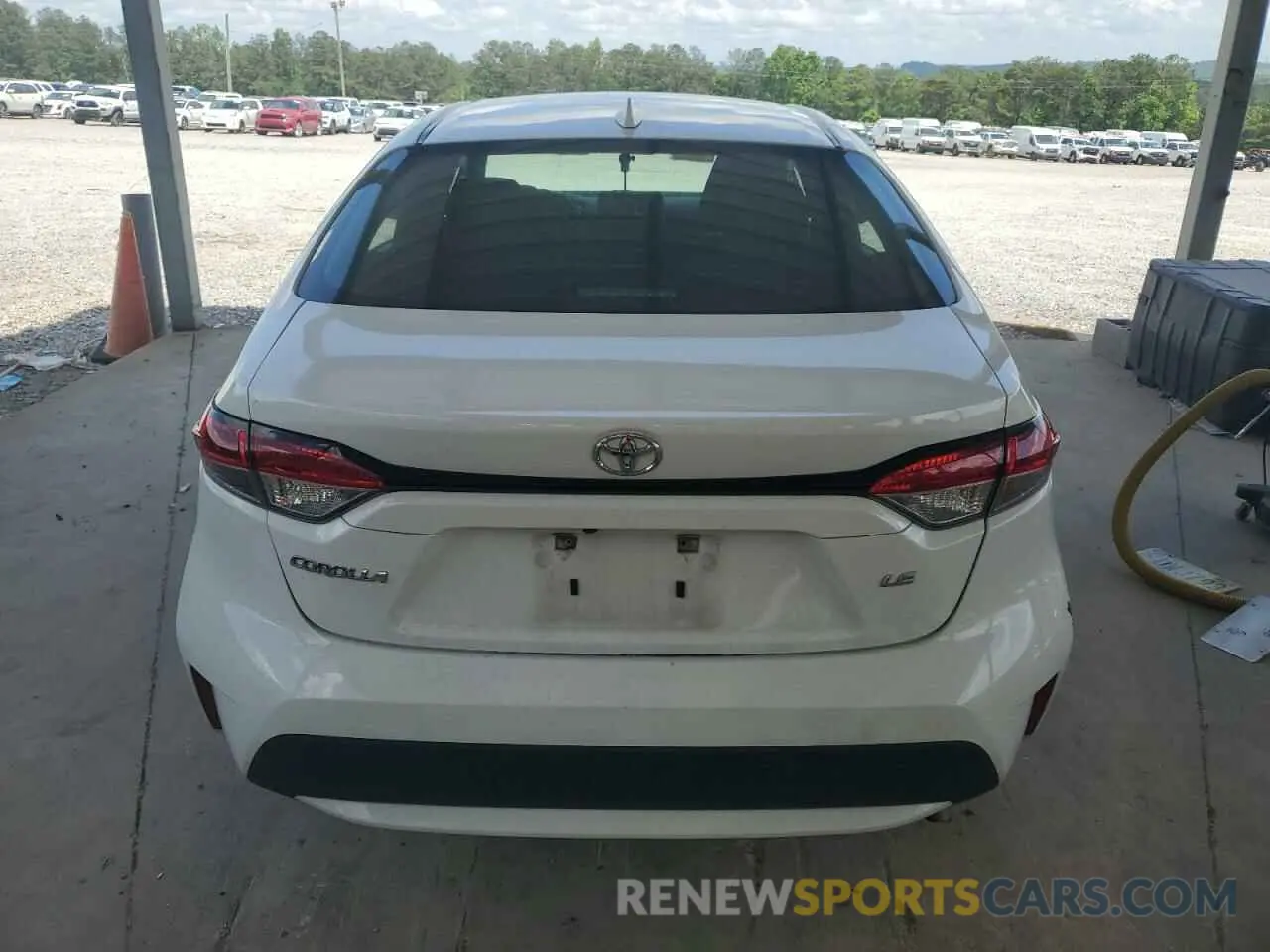 6 fotografías del automóvil dañado 5YFEPMAE8MP243327 TOYOTA COROLLA 2021