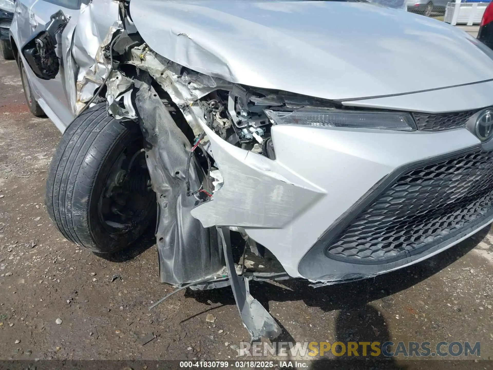 18 fotografías del automóvil dañado 5YFEPMAE8MP245580 TOYOTA COROLLA 2021