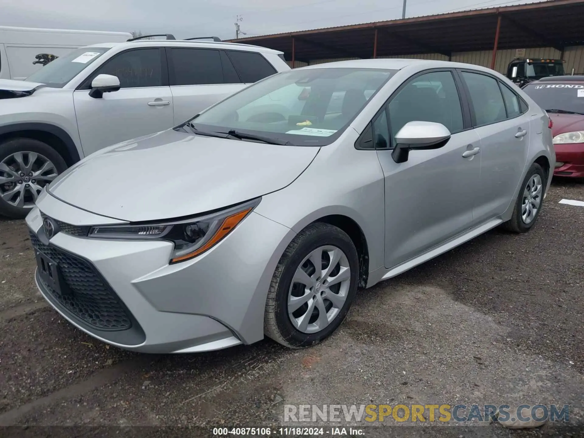 2 fotografías del automóvil dañado 5YFEPMAE8MP249130 TOYOTA COROLLA 2021