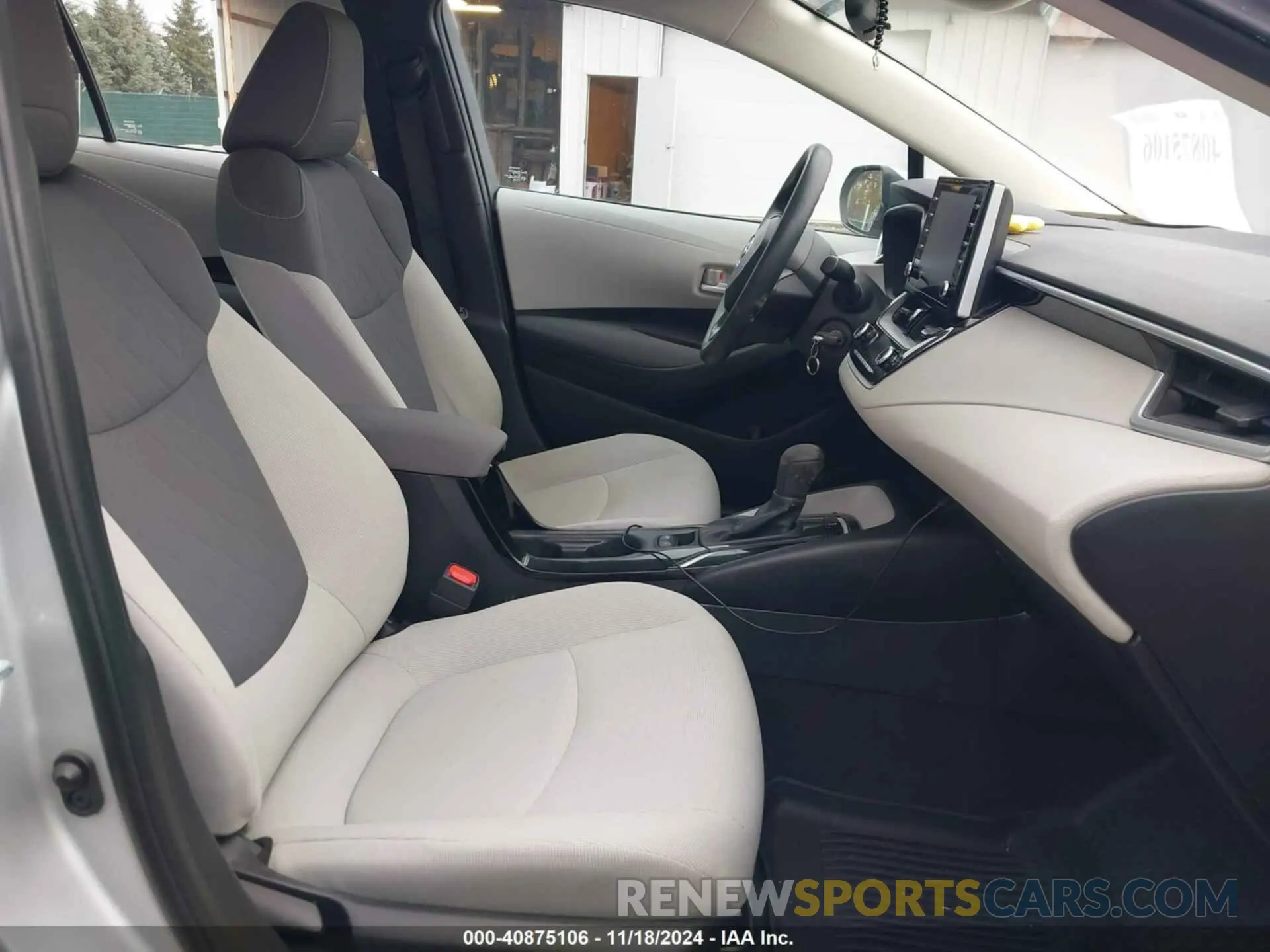5 fotografías del automóvil dañado 5YFEPMAE8MP249130 TOYOTA COROLLA 2021