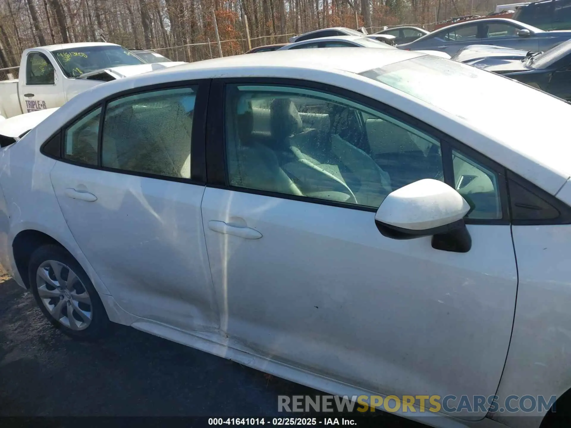 13 fotografías del automóvil dañado 5YFEPMAE8MP266980 TOYOTA COROLLA 2021