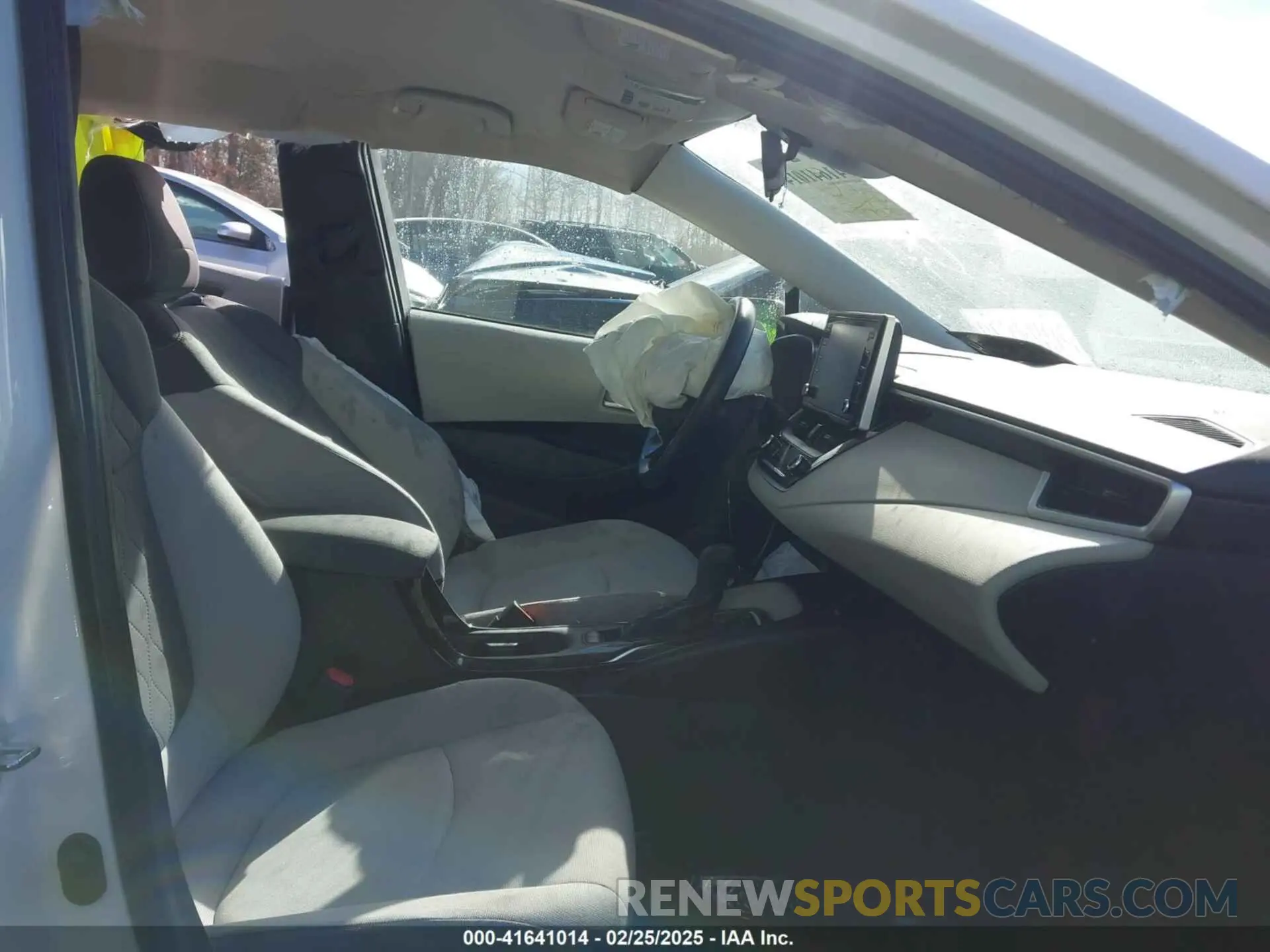 5 fotografías del automóvil dañado 5YFEPMAE8MP266980 TOYOTA COROLLA 2021