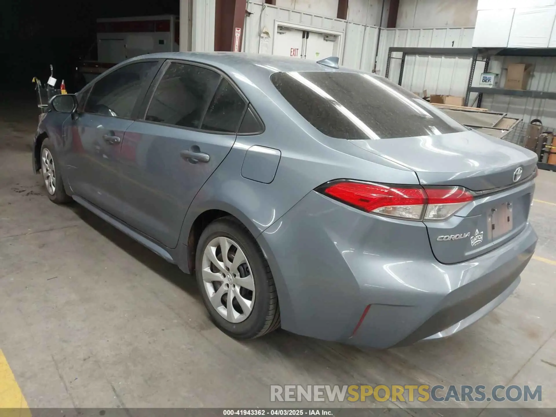 3 fotografías del automóvil dañado 5YFEPMAE8MP270852 TOYOTA COROLLA 2021