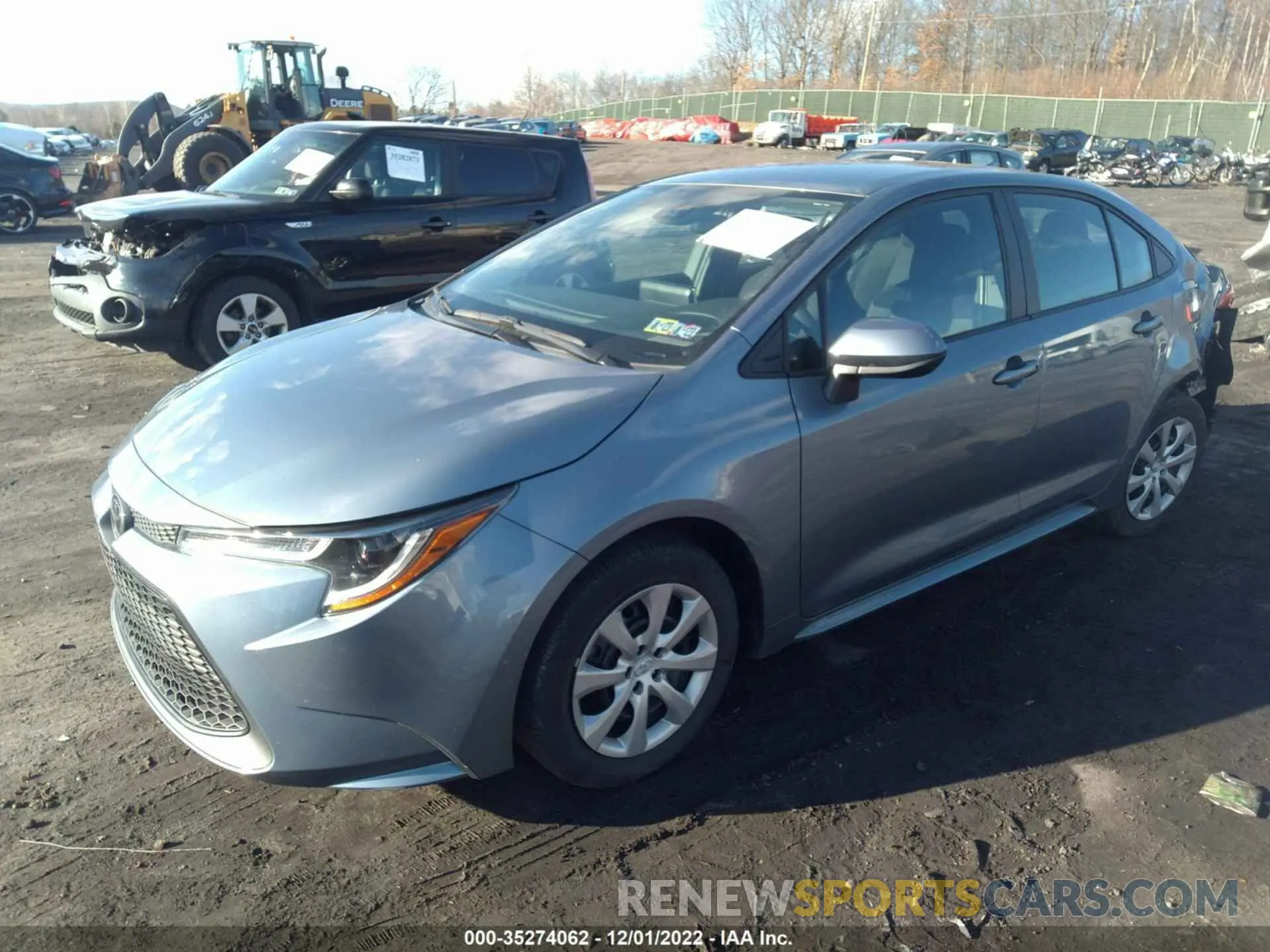 2 fotografías del automóvil dañado 5YFEPMAE9MP159565 TOYOTA COROLLA 2021
