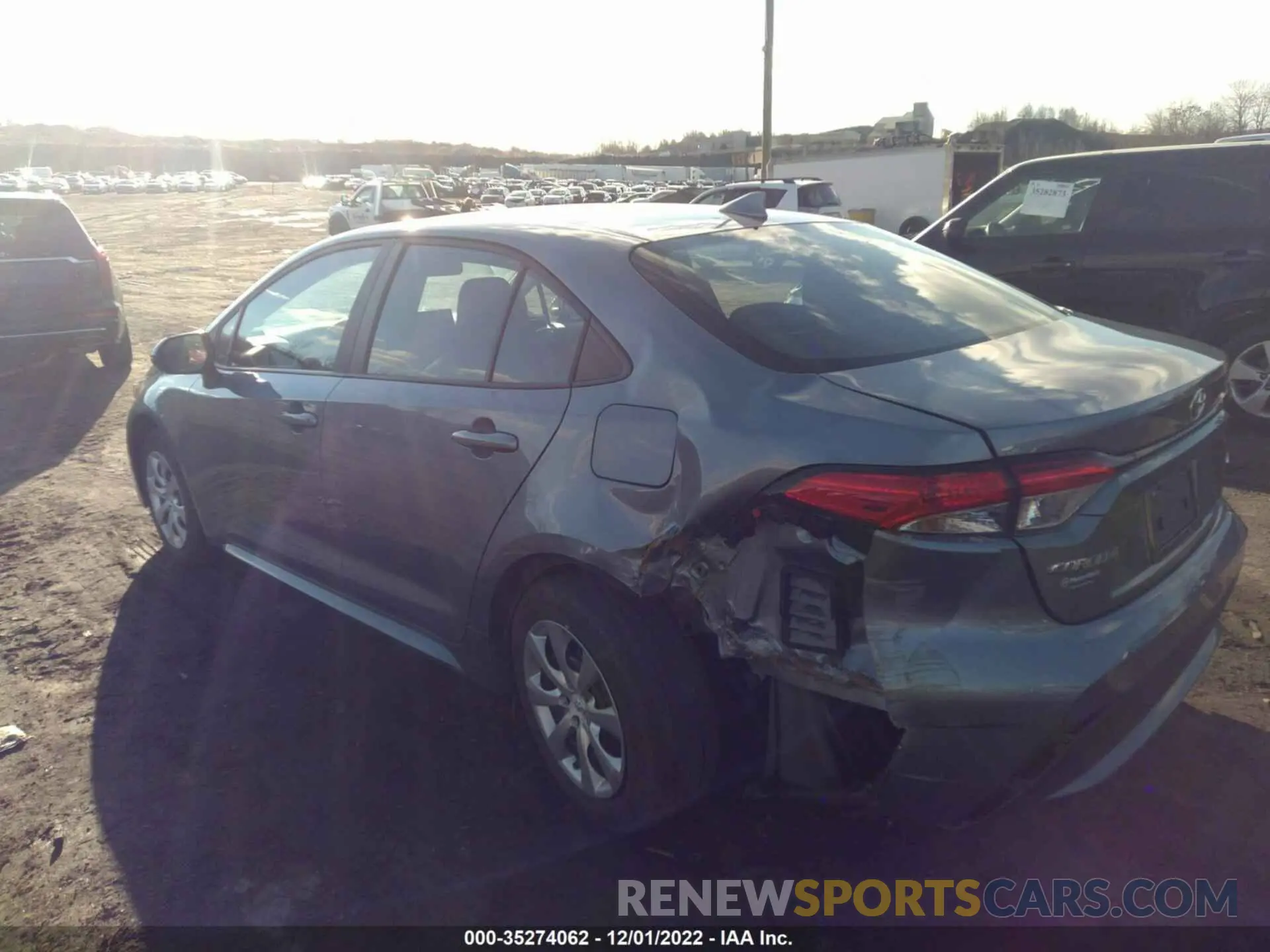 3 fotografías del automóvil dañado 5YFEPMAE9MP159565 TOYOTA COROLLA 2021