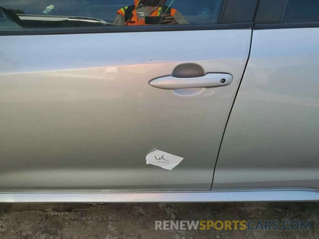 12 fotografías del automóvil dañado 5YFEPMAE9MP186054 TOYOTA COROLLA 2021