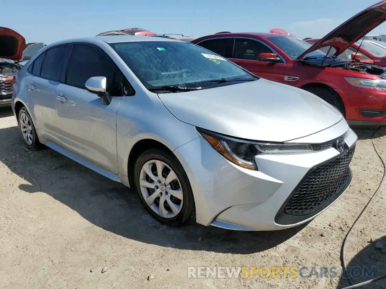 4 fotografías del automóvil dañado 5YFEPMAE9MP186054 TOYOTA COROLLA 2021
