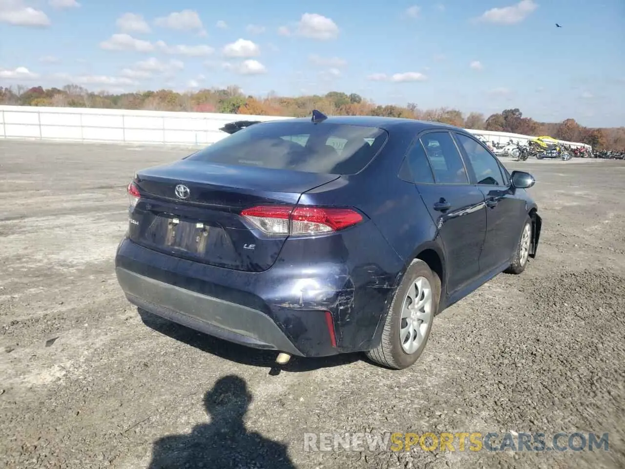 4 fotografías del automóvil dañado 5YFEPMAE9MP191335 TOYOTA COROLLA 2021