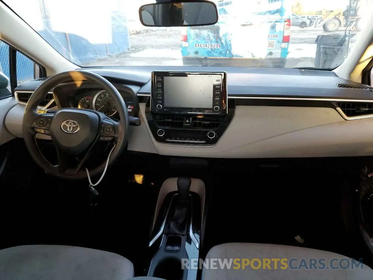 8 fotografías del automóvil dañado 5YFEPMAE9MP194042 TOYOTA COROLLA 2021