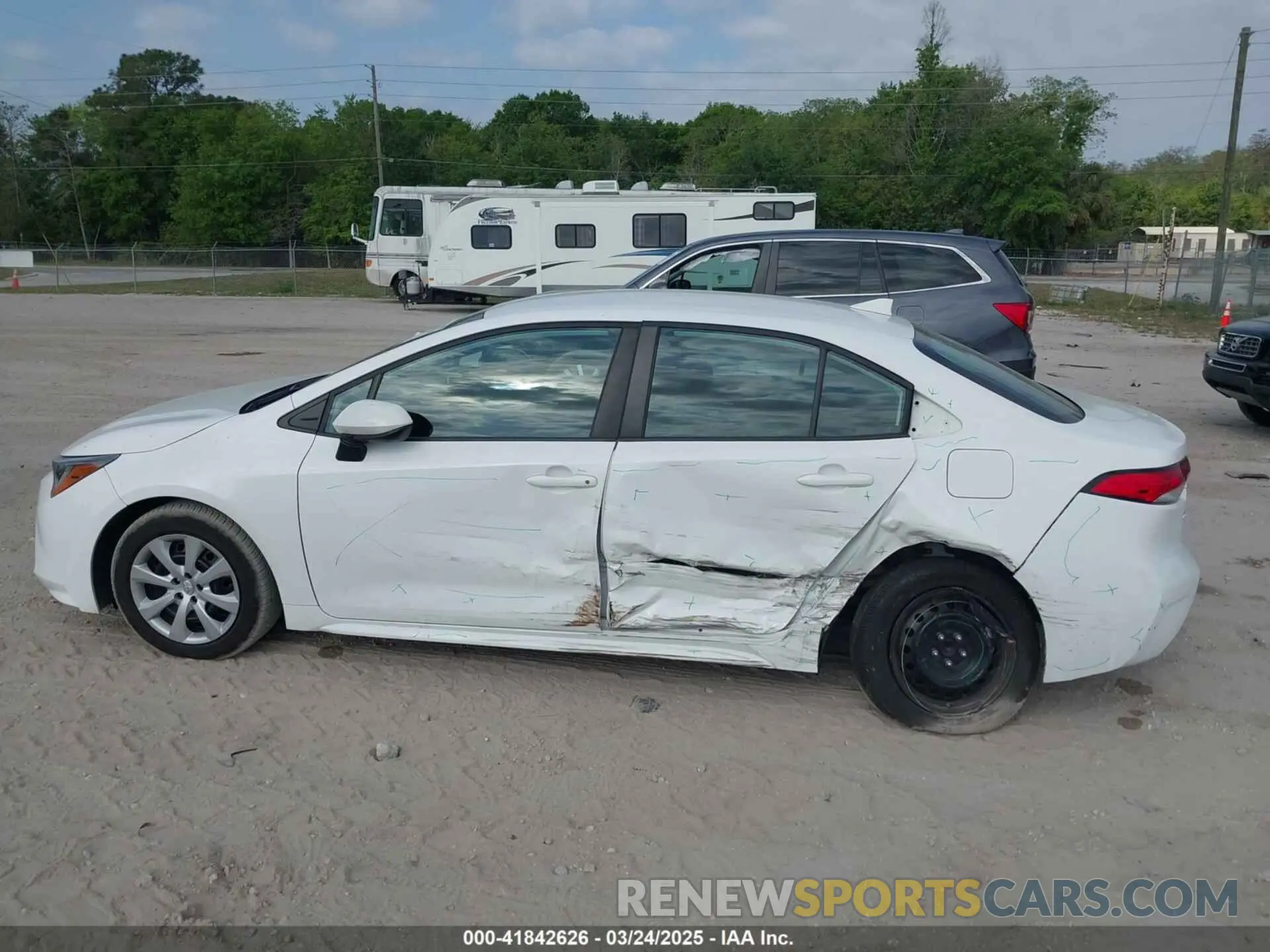 6 fotografías del automóvil dañado 5YFEPMAE9MP199970 TOYOTA COROLLA 2021