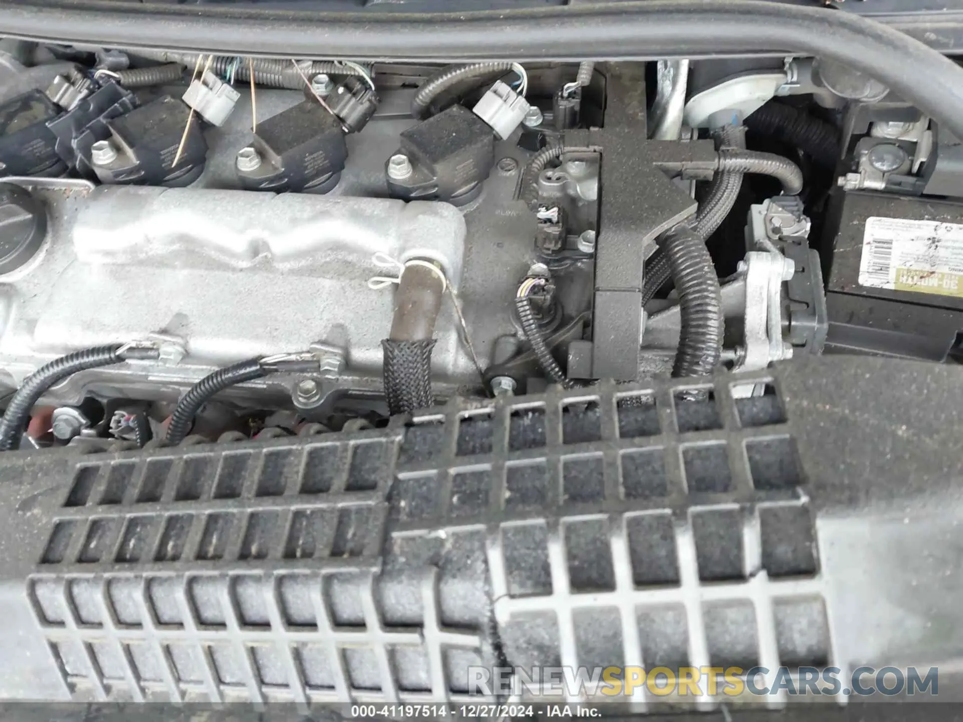 10 fotografías del automóvil dañado 5YFEPMAE9MP202608 TOYOTA COROLLA 2021