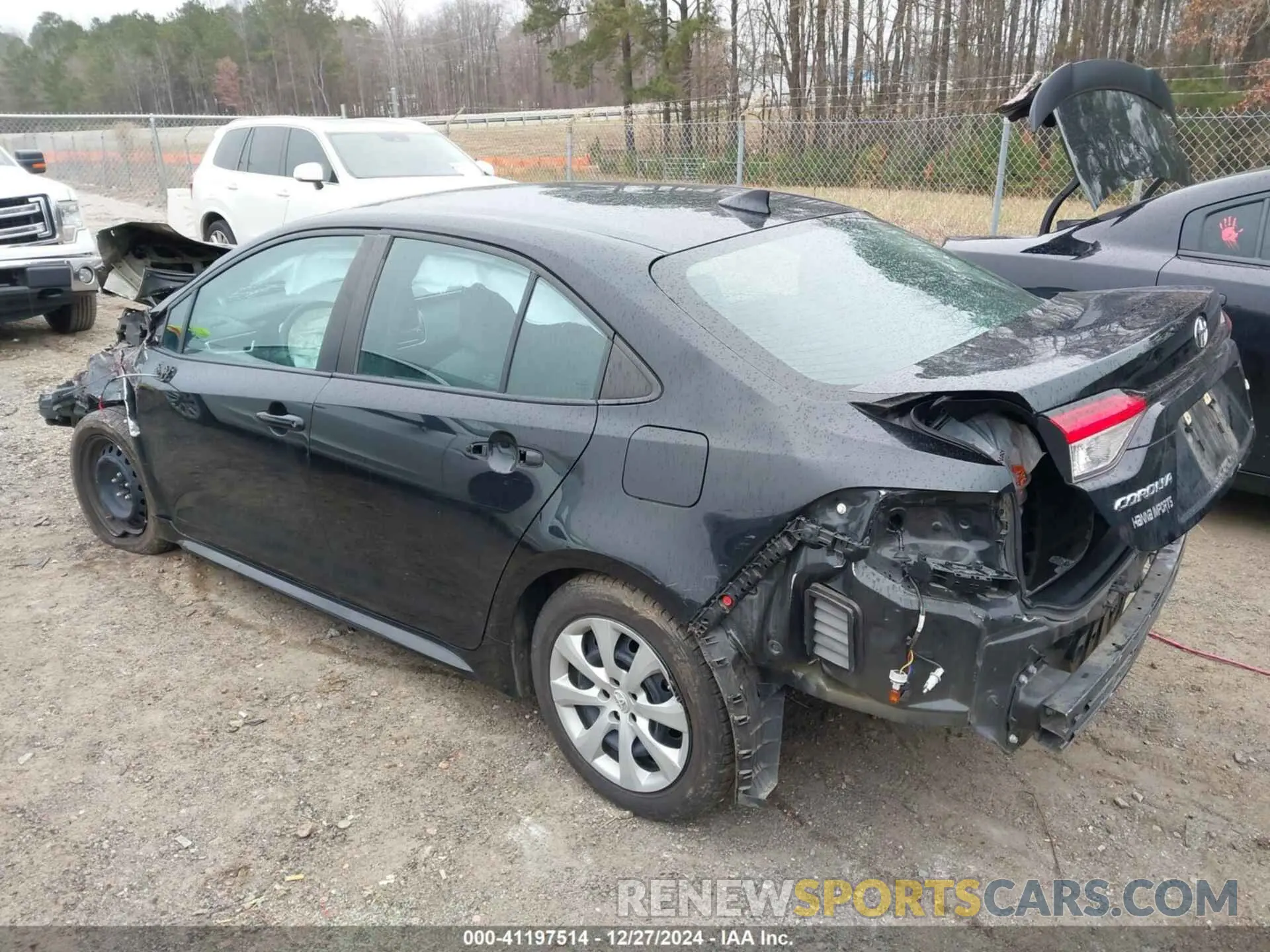 3 fotografías del automóvil dañado 5YFEPMAE9MP202608 TOYOTA COROLLA 2021