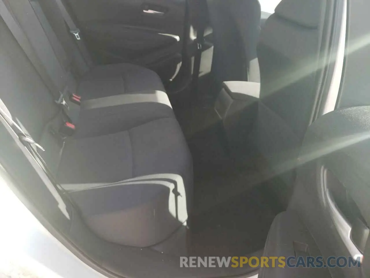 10 fotografías del automóvil dañado 5YFEPMAE9MP207274 TOYOTA COROLLA 2021