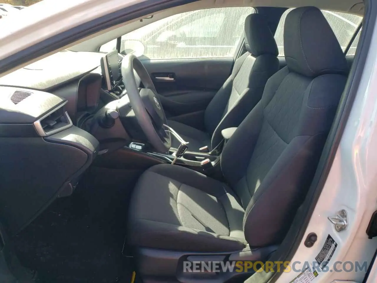 7 fotografías del automóvil dañado 5YFEPMAE9MP207274 TOYOTA COROLLA 2021