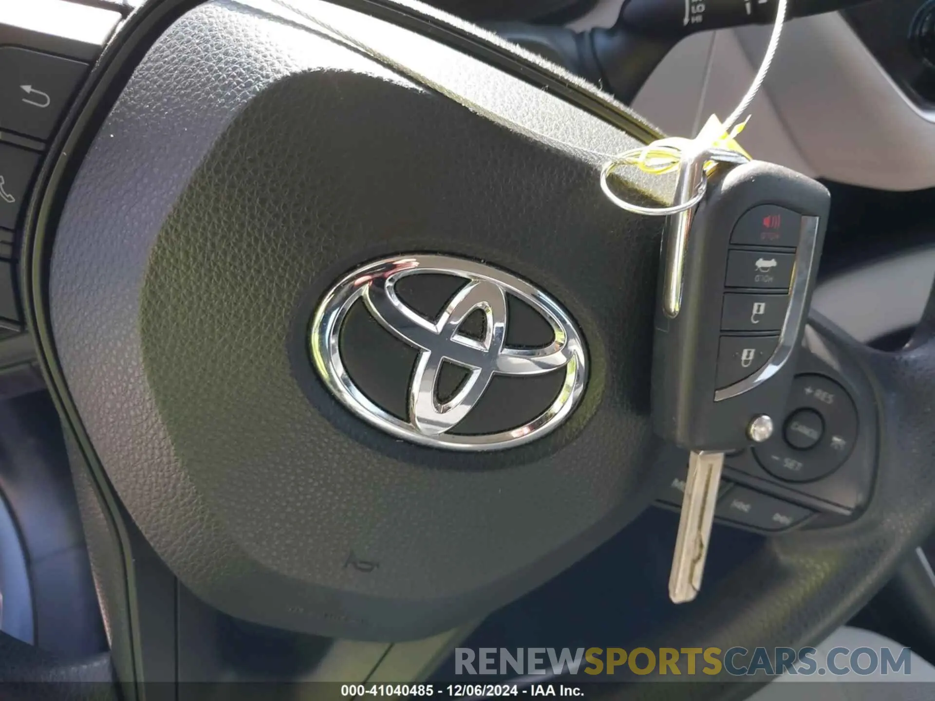 11 fotografías del automóvil dañado 5YFEPMAE9MP208764 TOYOTA COROLLA 2021