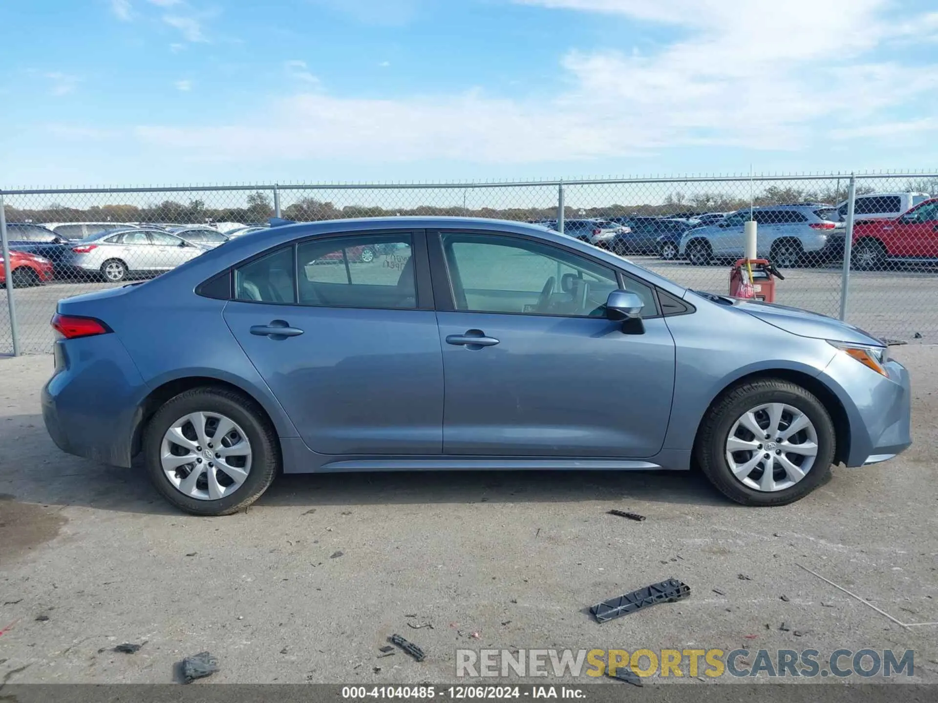 13 fotografías del automóvil dañado 5YFEPMAE9MP208764 TOYOTA COROLLA 2021