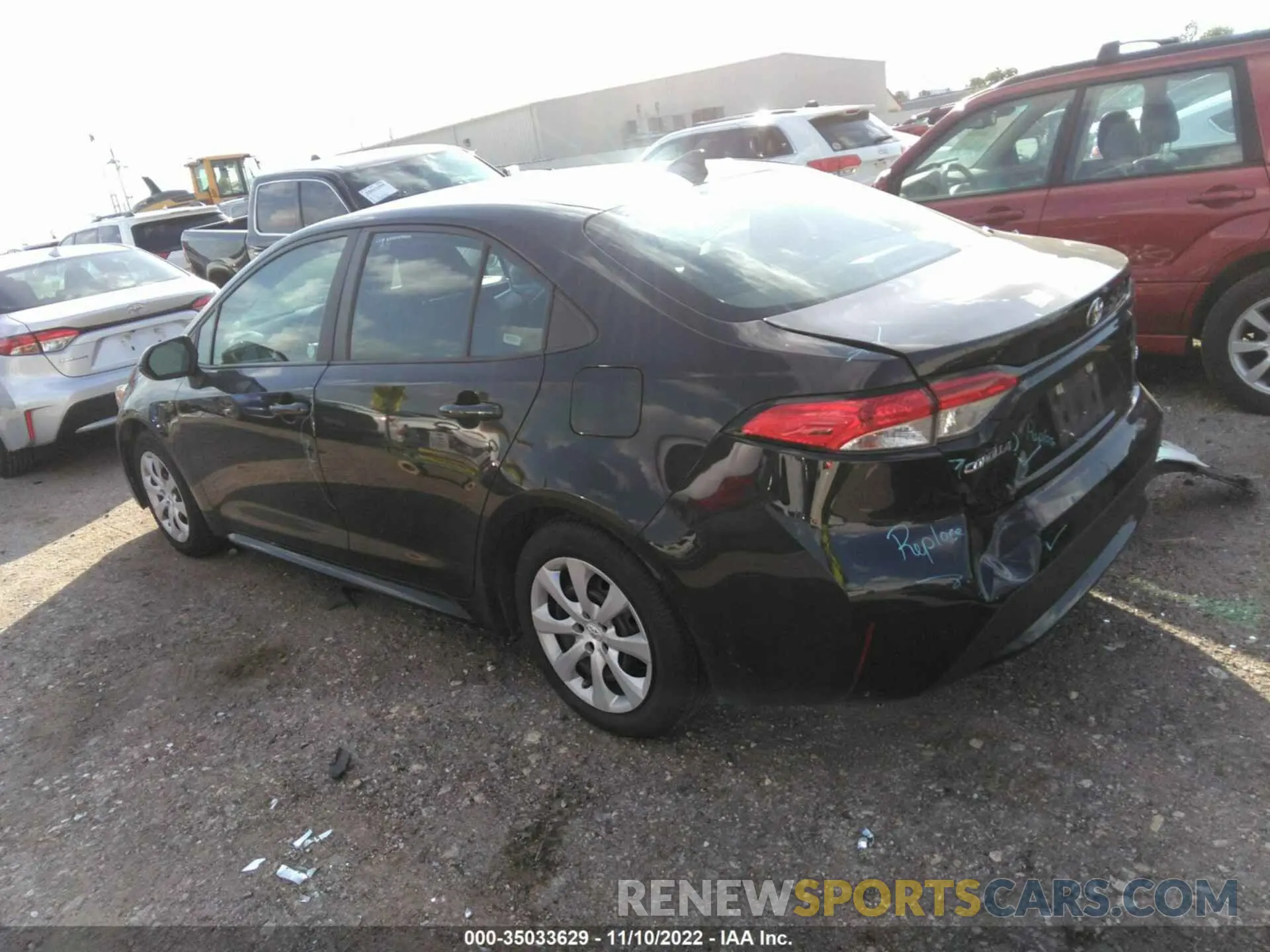 3 fotografías del automóvil dañado 5YFEPMAE9MP209297 TOYOTA COROLLA 2021