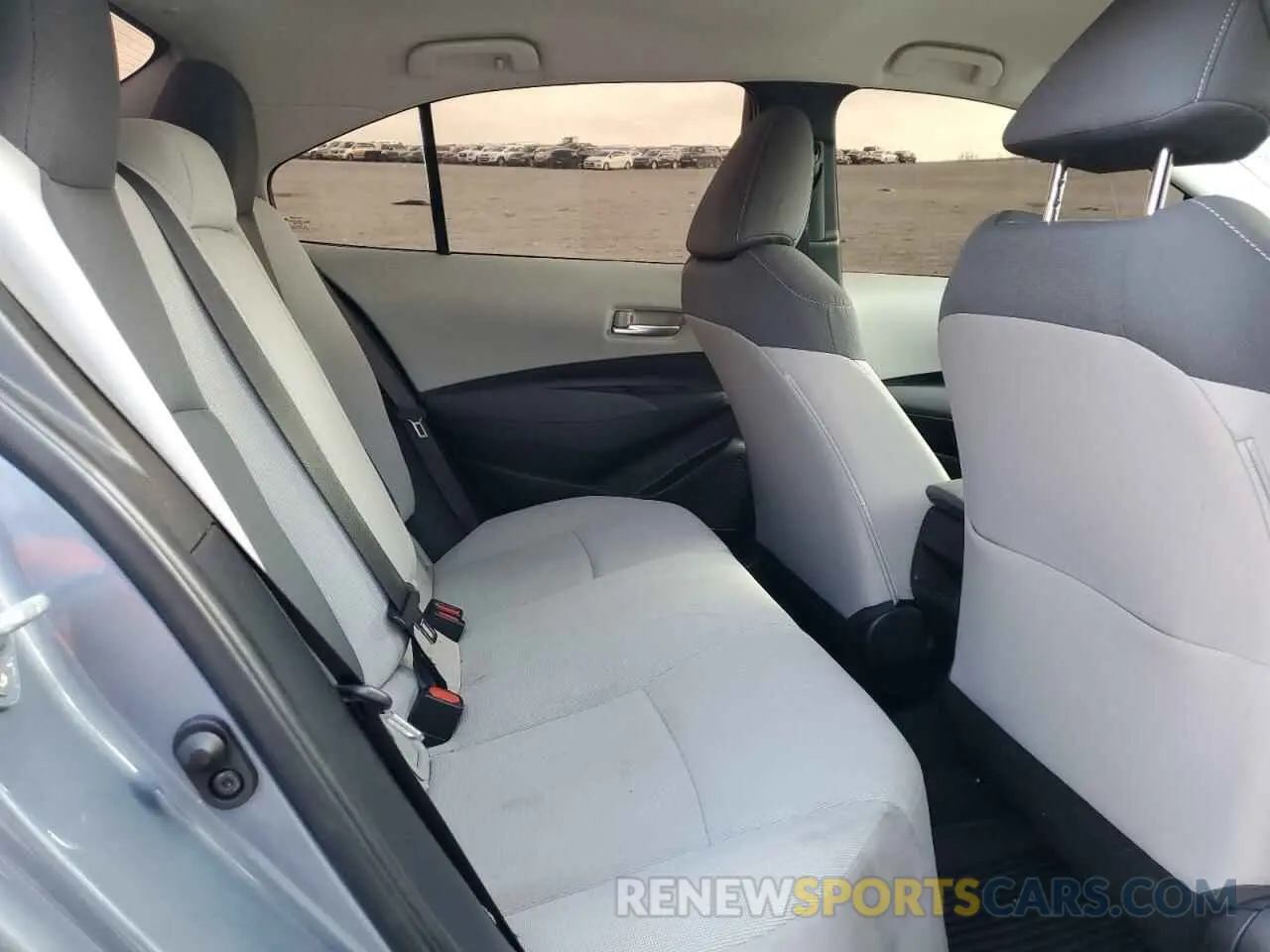 10 fotografías del automóvil dañado 5YFEPMAE9MP212698 TOYOTA COROLLA 2021
