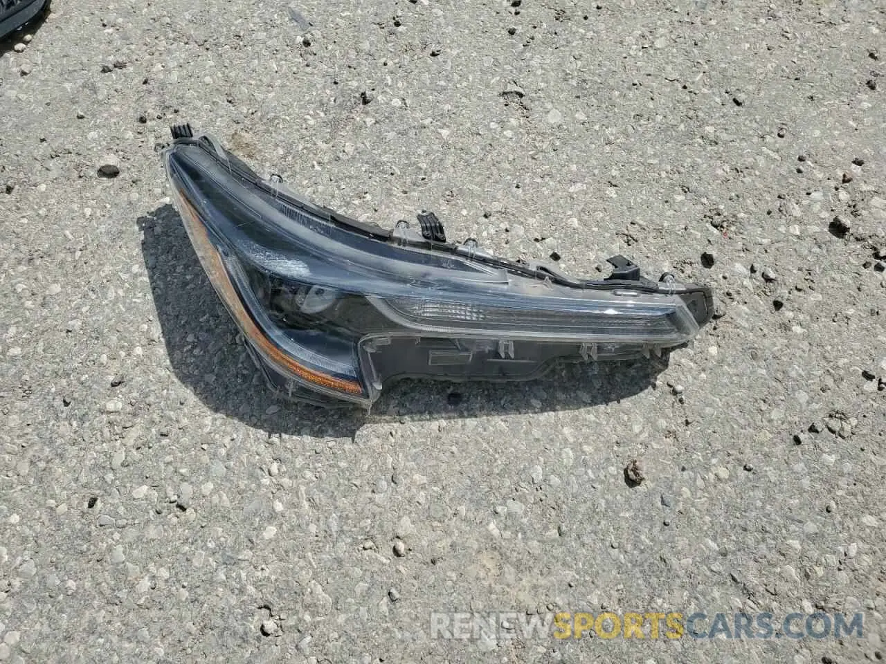 14 fotografías del automóvil dañado 5YFEPMAE9MP213480 TOYOTA COROLLA 2021