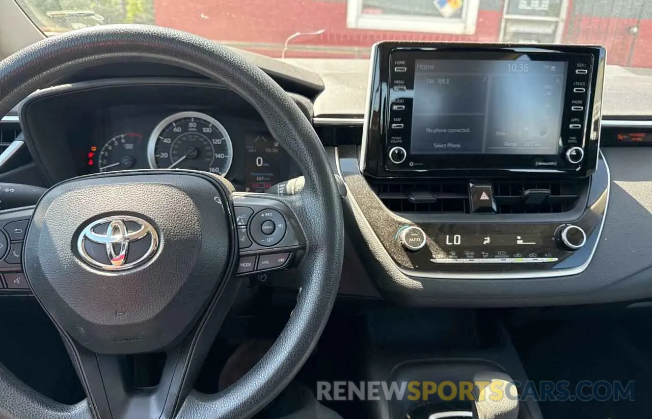 9 fotografías del automóvil dañado 5YFEPMAE9MP238637 TOYOTA COROLLA 2021