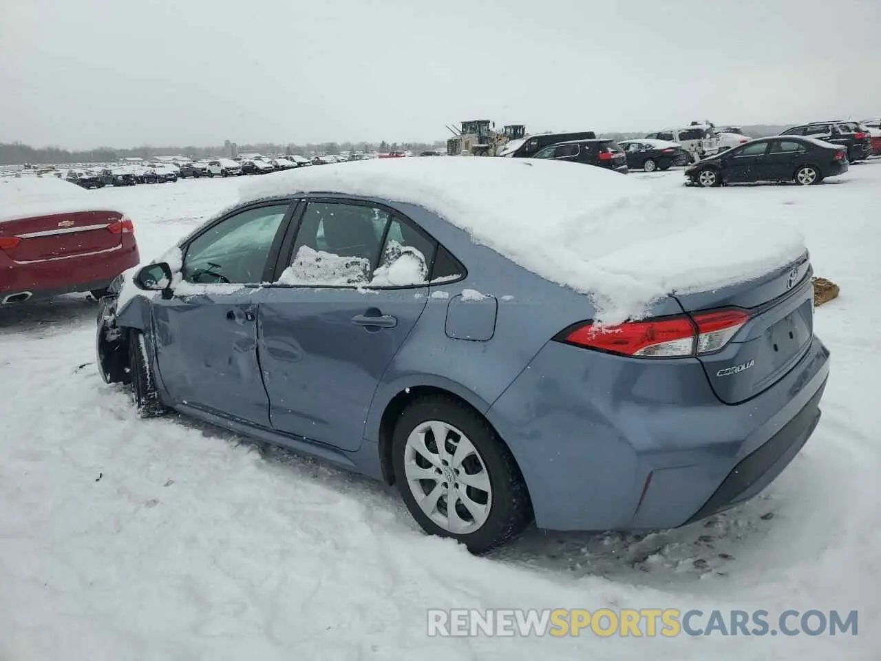 2 fotografías del automóvil dañado 5YFEPMAE9MP250092 TOYOTA COROLLA 2021