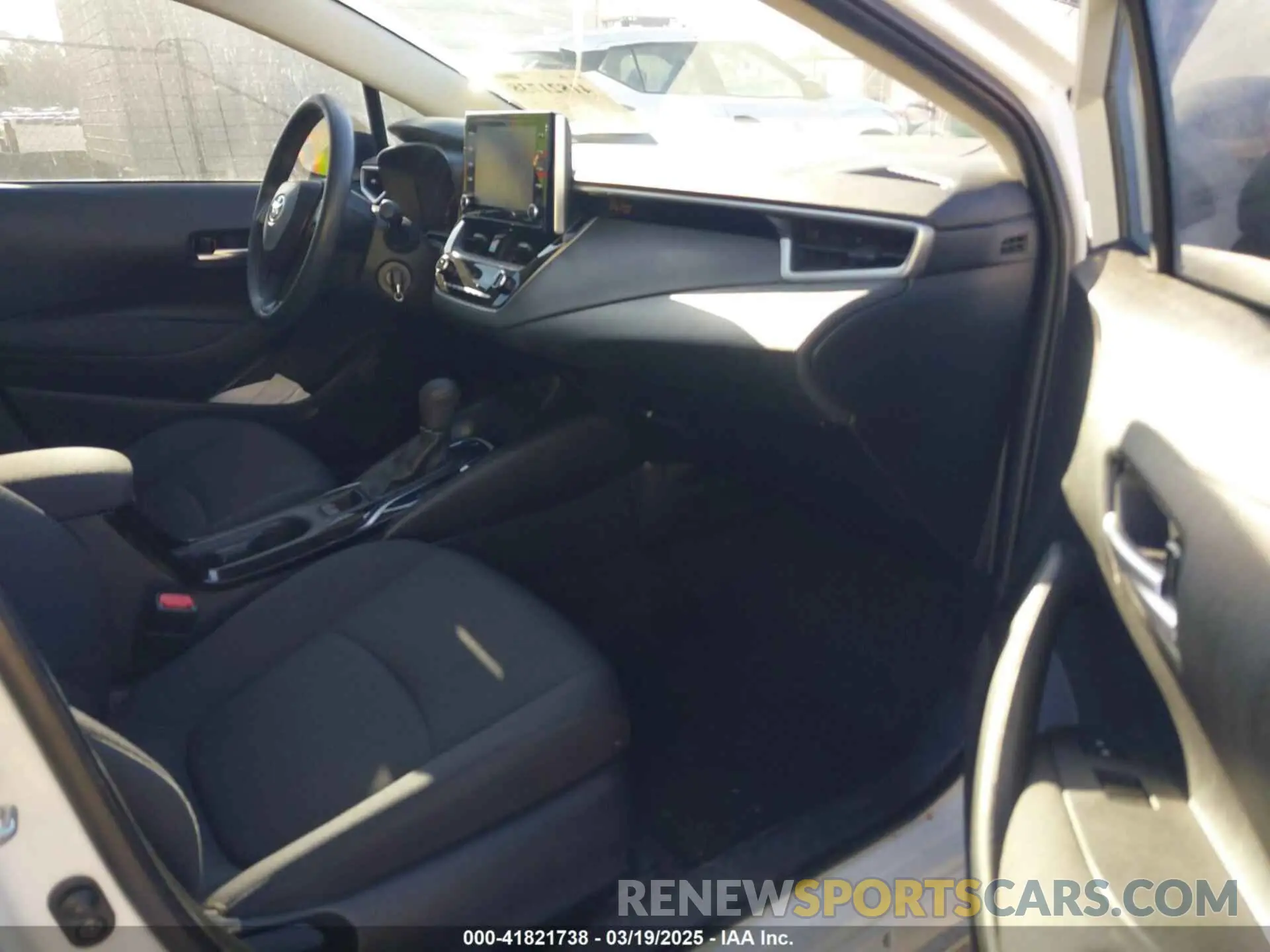 5 fotografías del automóvil dañado 5YFEPMAE9MP269273 TOYOTA COROLLA 2021