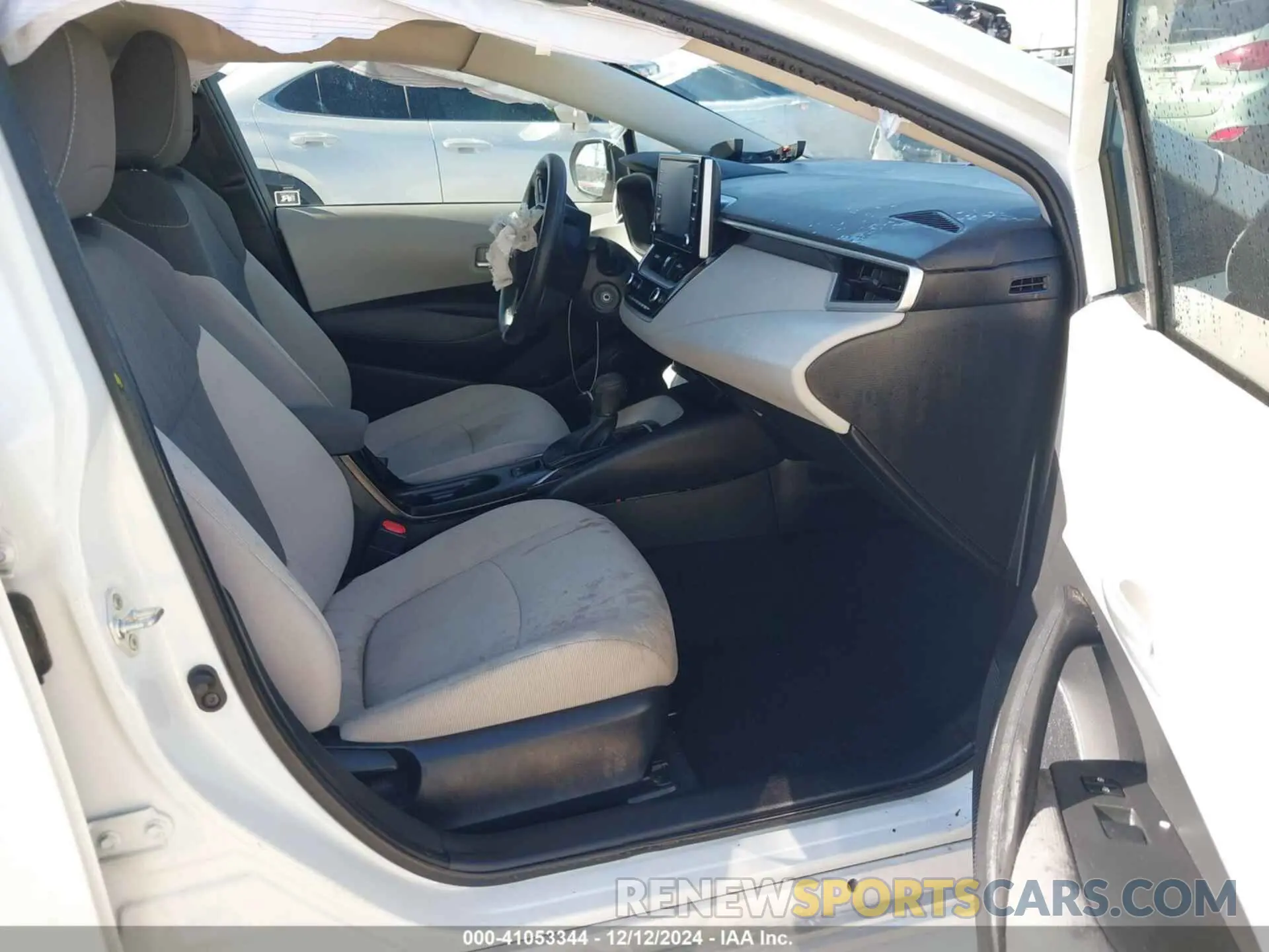 5 fotografías del automóvil dañado 5YFEPMAEXMP153452 TOYOTA COROLLA 2021