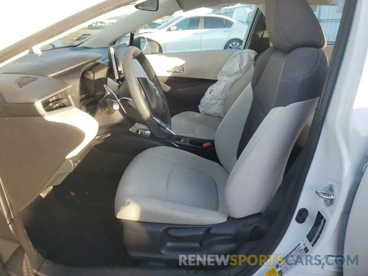 7 fotografías del automóvil dañado 5YFEPMAEXMP166038 TOYOTA COROLLA 2021