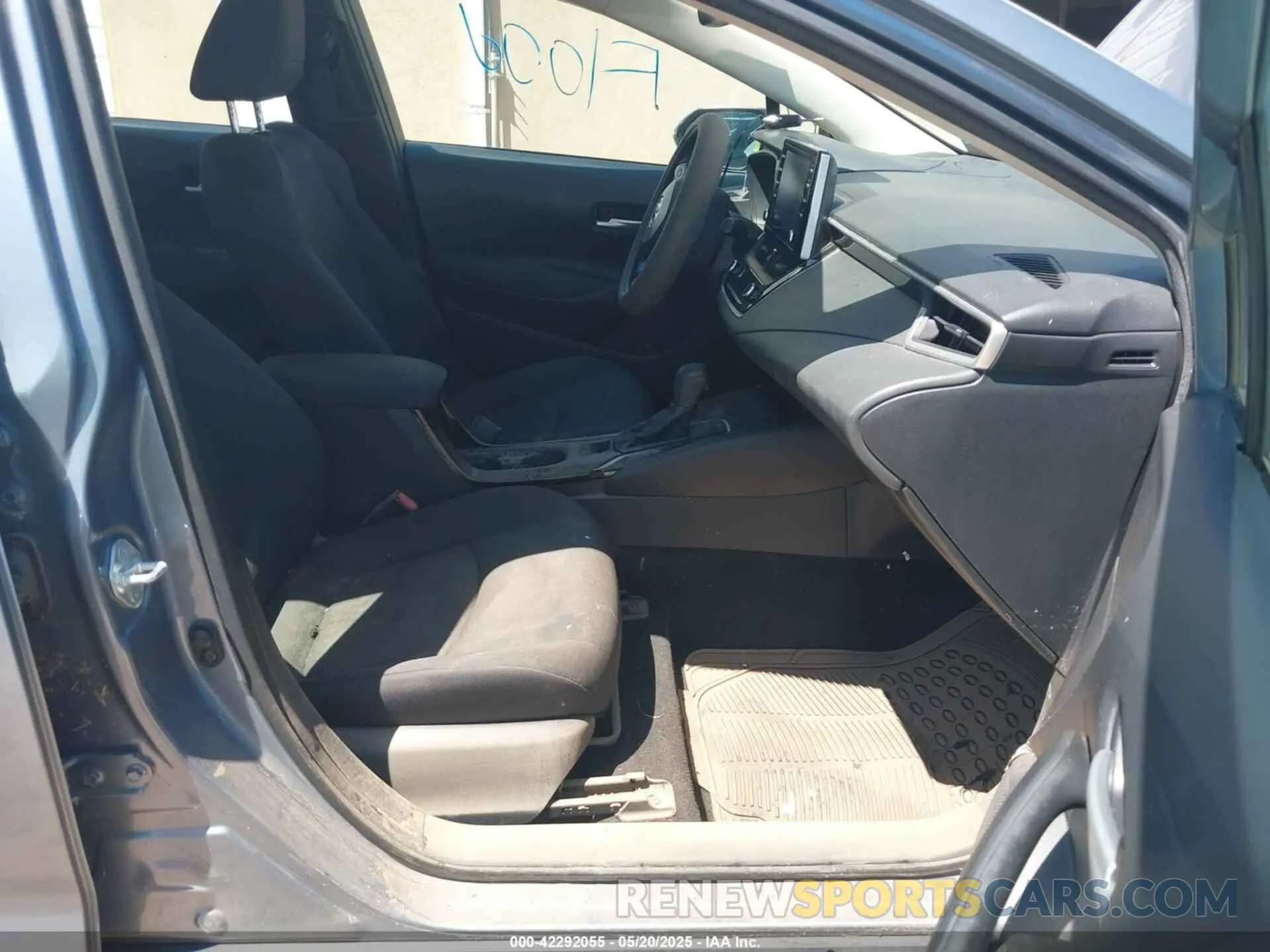 5 fotografías del automóvil dañado 5YFEPMAEXMP185995 TOYOTA COROLLA 2021