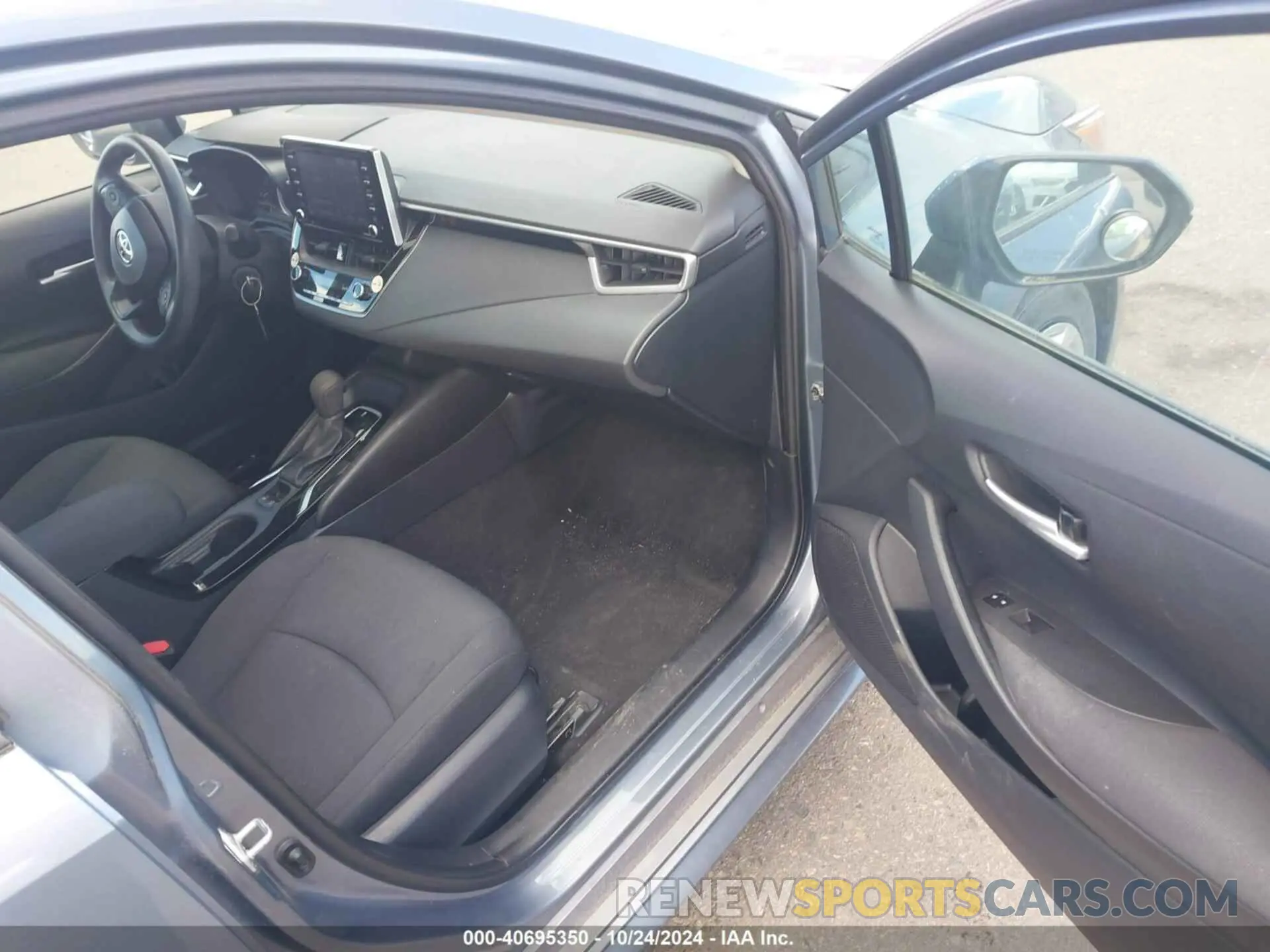 5 fotografías del automóvil dañado 5YFEPMAEXMP187567 TOYOTA COROLLA 2021