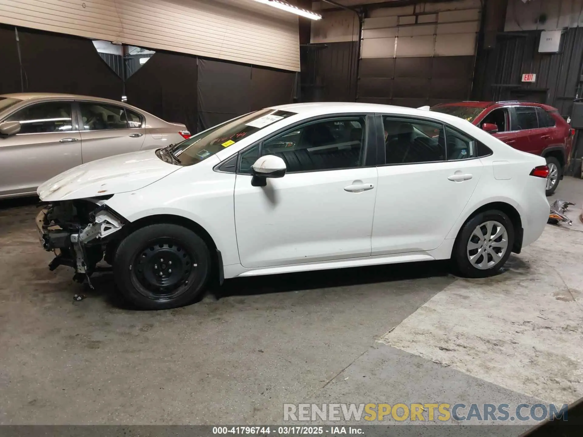 15 fotografías del automóvil dañado 5YFEPMAEXMP195717 TOYOTA COROLLA 2021