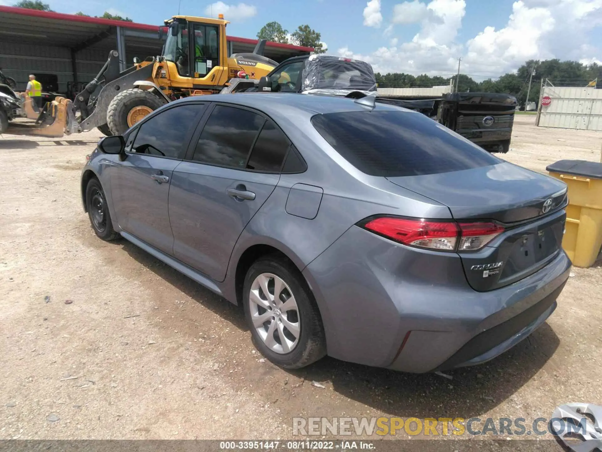 3 fotografías del automóvil dañado 5YFEPMAEXMP202598 TOYOTA COROLLA 2021