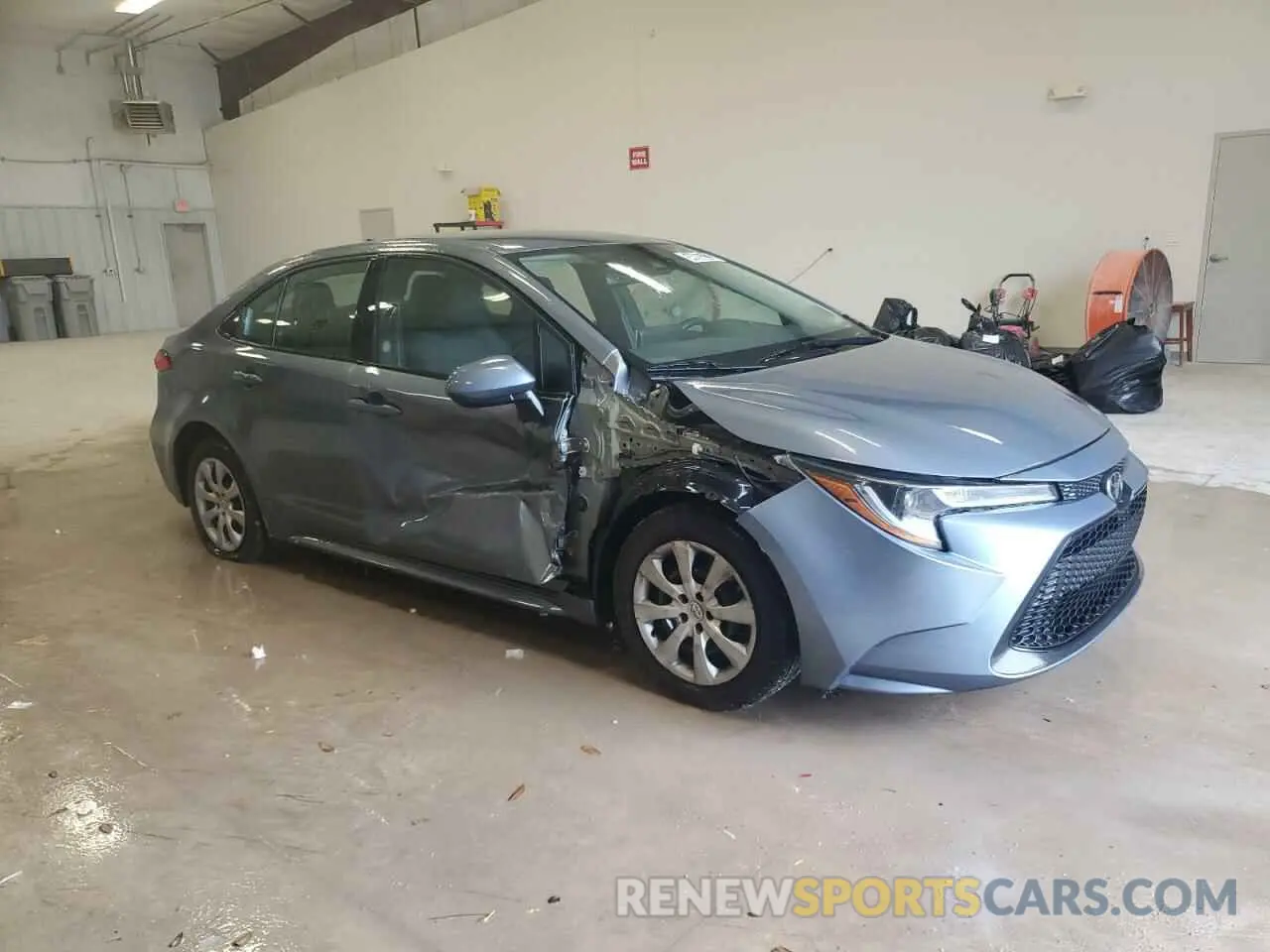4 fotografías del automóvil dañado 5YFEPMAEXMP207042 TOYOTA COROLLA 2021